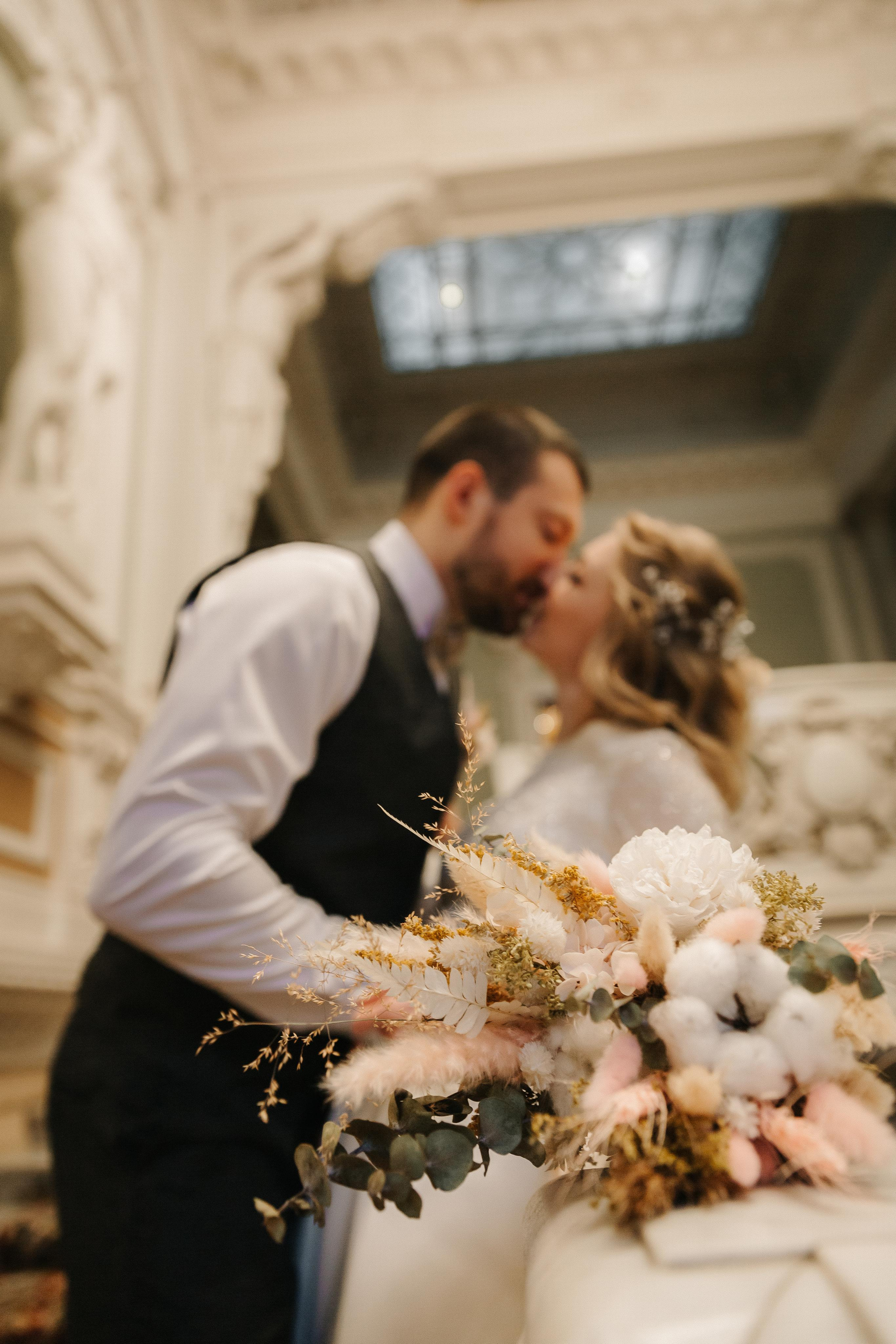 ЯНВАРЬ | Дворец № 1, Ботанический сад, Витебский вокзал. Свадебный фотограф в Санкт-Петербурге Полина Корзухина