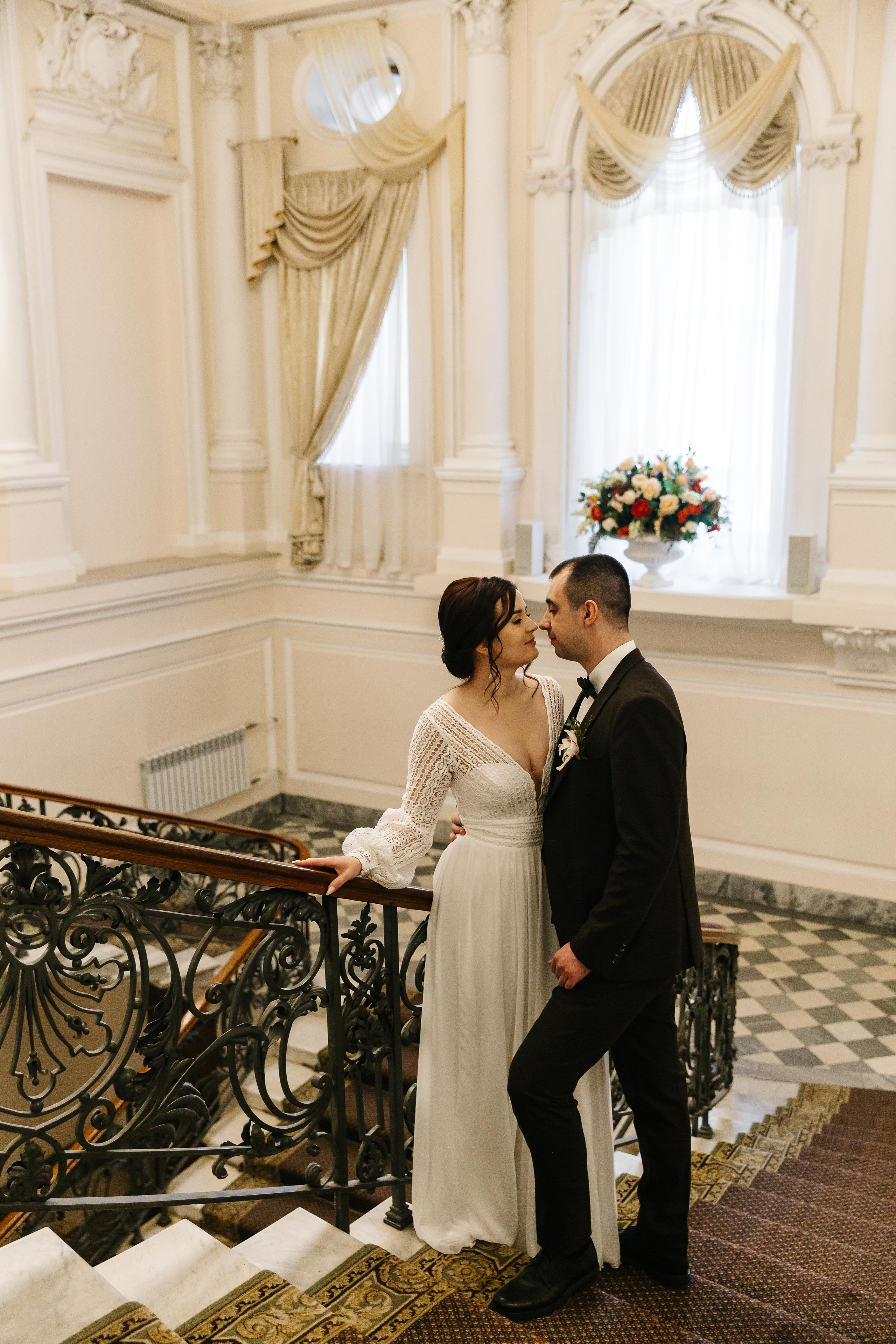 ДВОРЕЦ № 2| Апрель, Академия Штиглица. Свадебный фотограф в Санкт-Петербурге Полина Корзухина