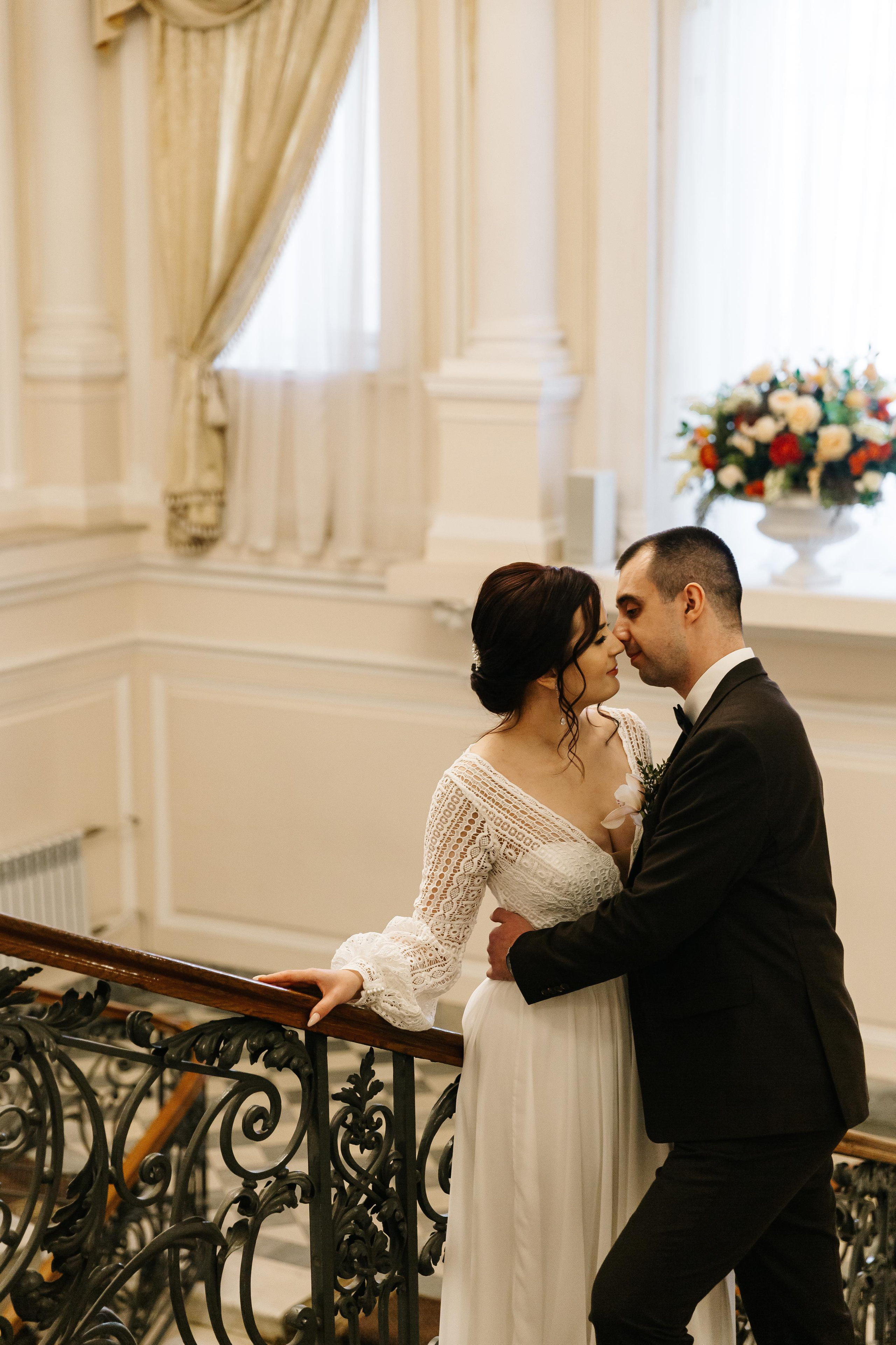 ДВОРЕЦ № 2| Апрель, Академия Штиглица. Свадебный фотограф в Санкт-Петербурге Полина Корзухина