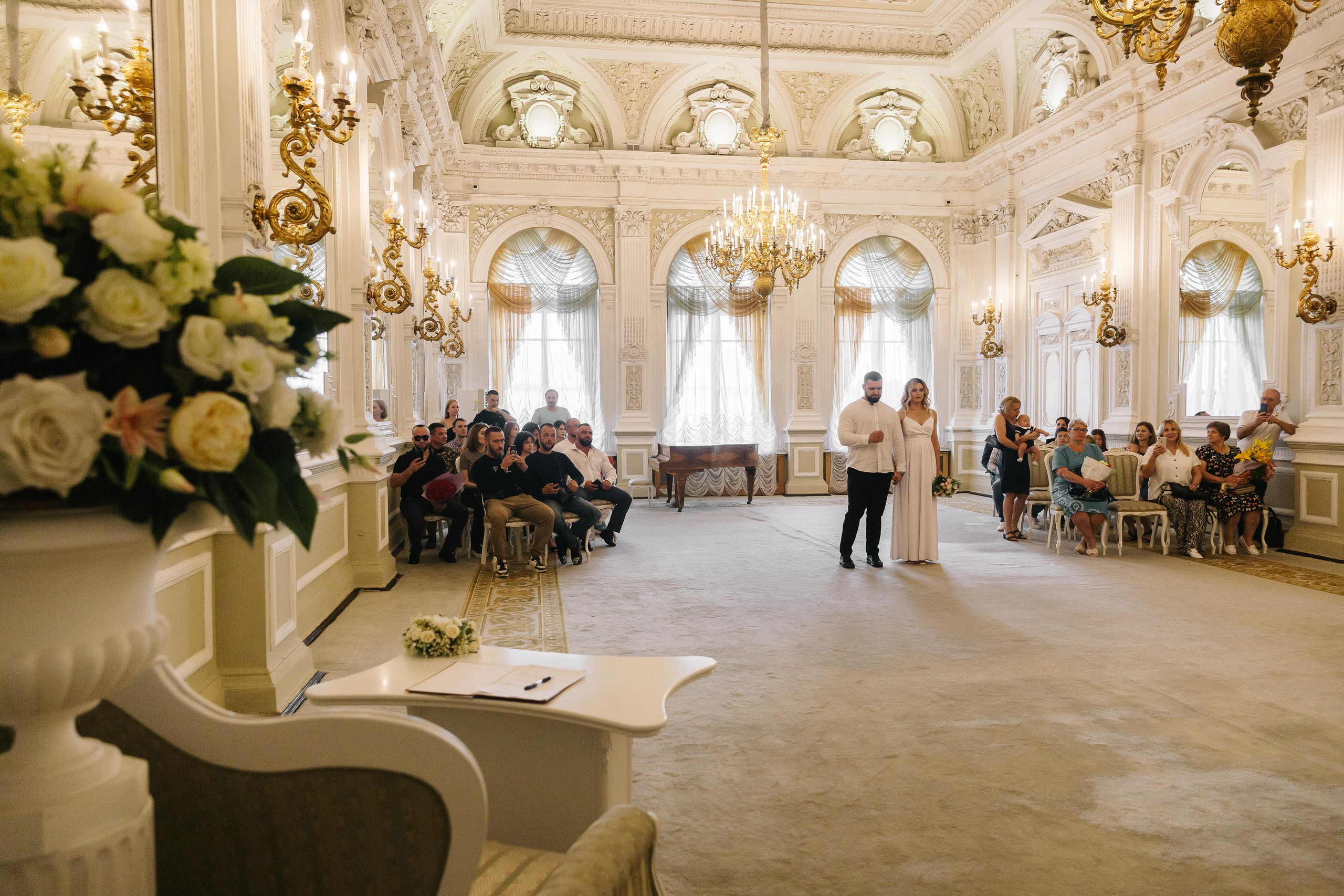 ИЮЛЬ| Дворец № 1, Летний сад, Зимняя канавка. Свадебный фотограф в Санкт-Петербурге Полина Корзухина