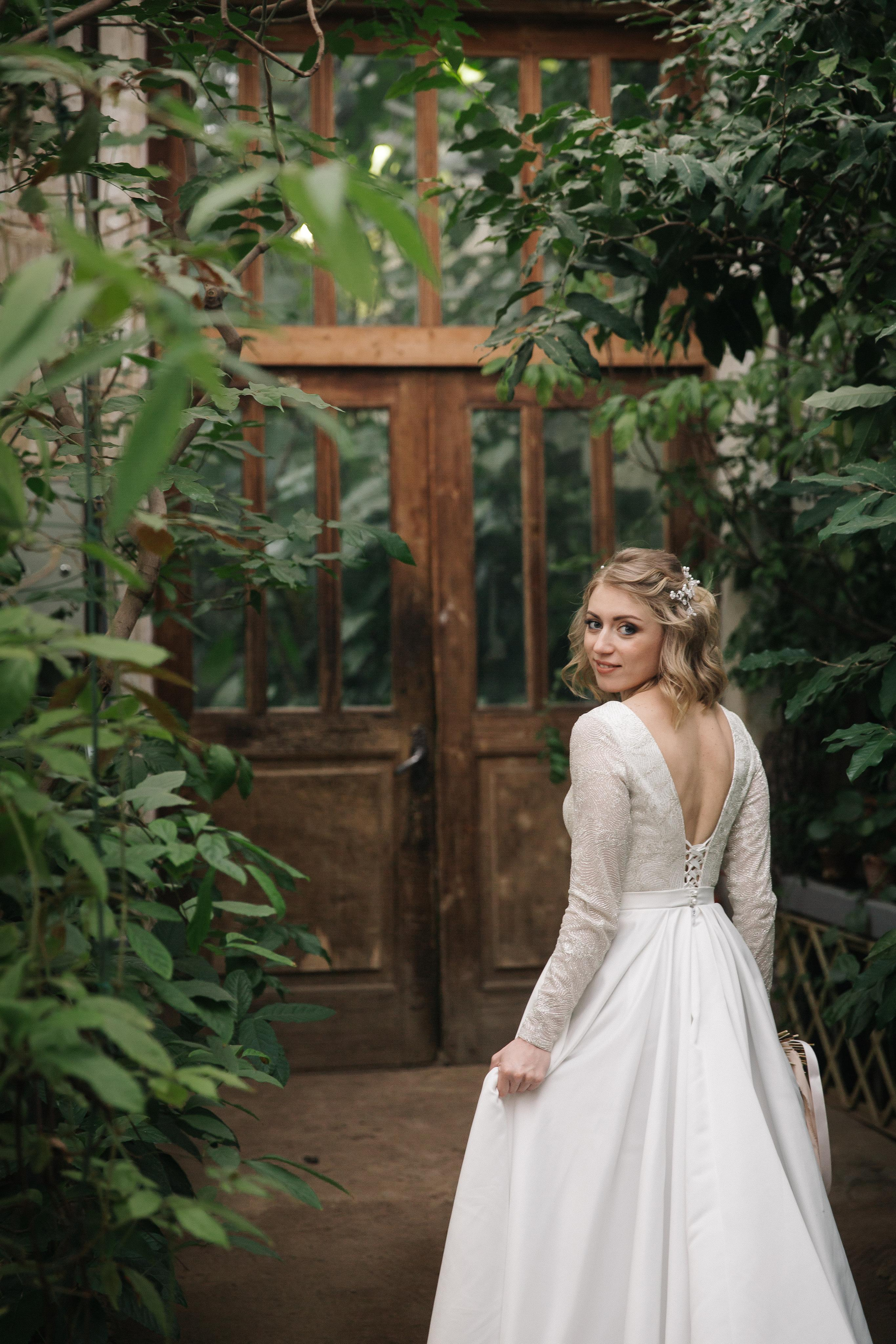 ЯНВАРЬ | Дворец № 1, Ботанический сад, Витебский вокзал. Свадебный фотограф в Санкт-Петербурге Полина Корзухина