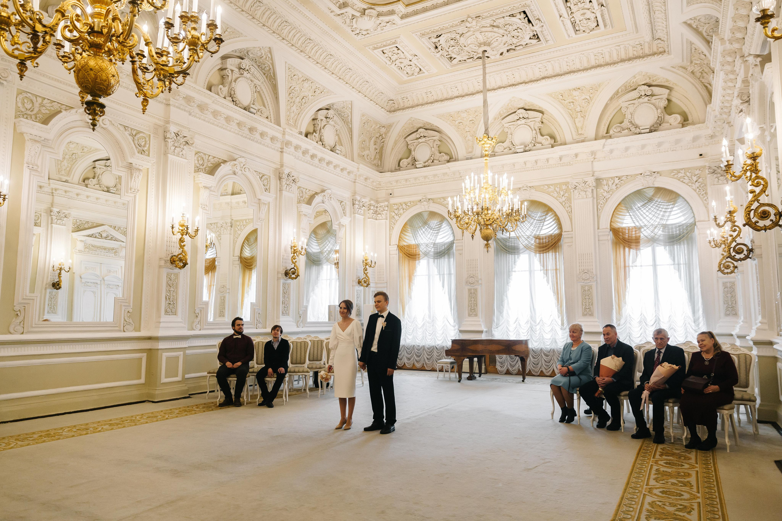 АПРЕЛЬ | Дворец № 1, Талион, Исаакий,. Свадебный фотограф в Санкт-Петербурге Полина Корзухина