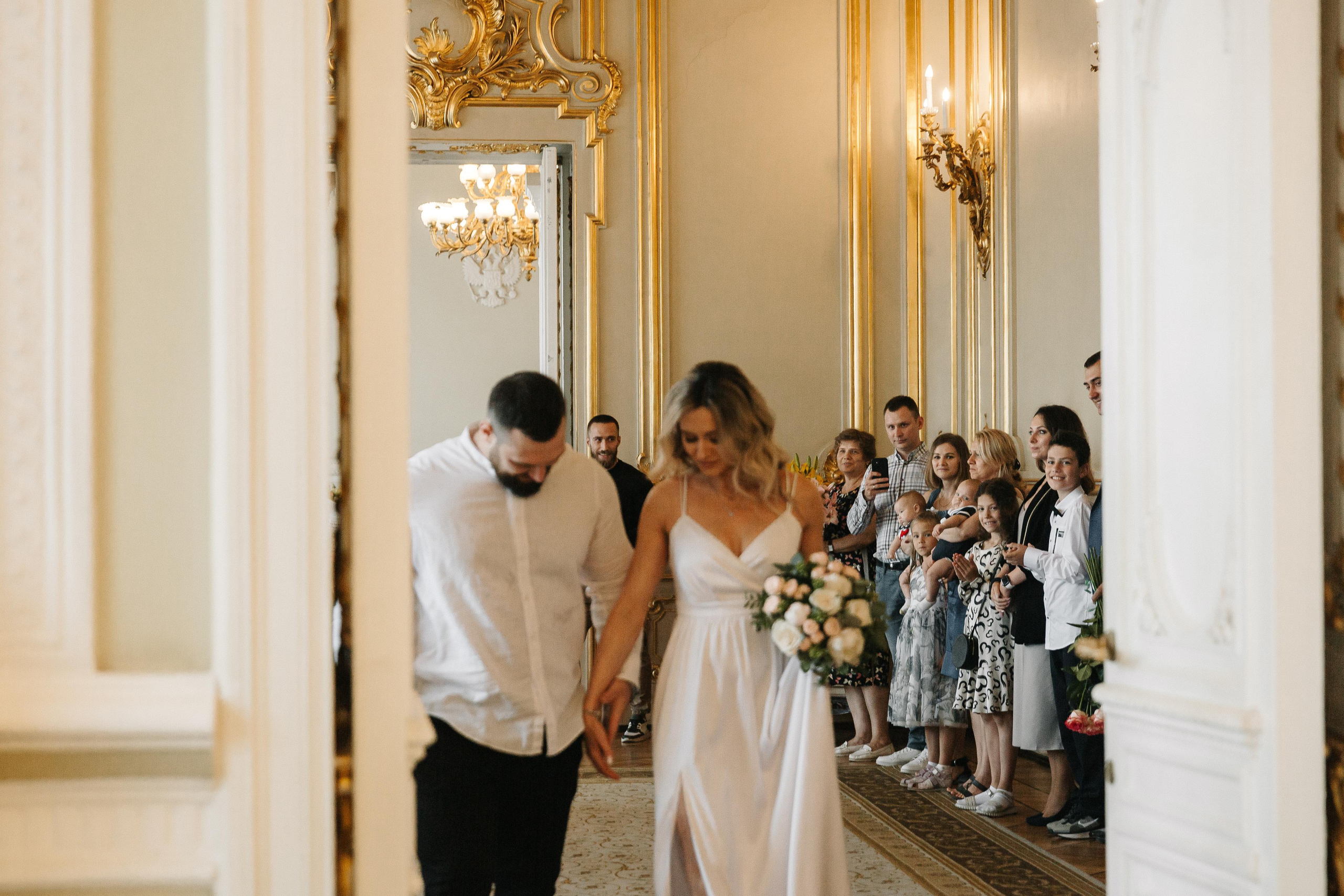 ИЮЛЬ| Дворец № 1, Летний сад, Зимняя канавка. Свадебный фотограф в Санкт-Петербурге Полина Корзухина