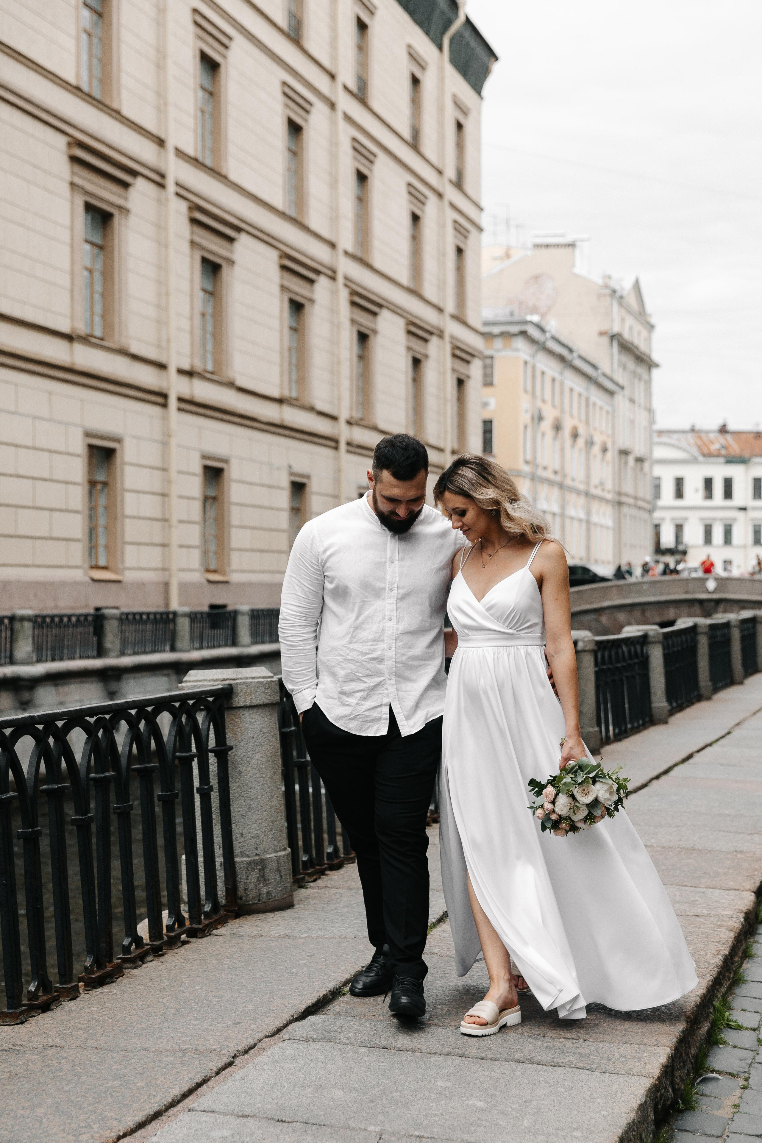 ИЮЛЬ| Дворец № 1, Летний сад, Зимняя канавка. Свадебный фотограф в Санкт-Петербурге Полина Корзухина