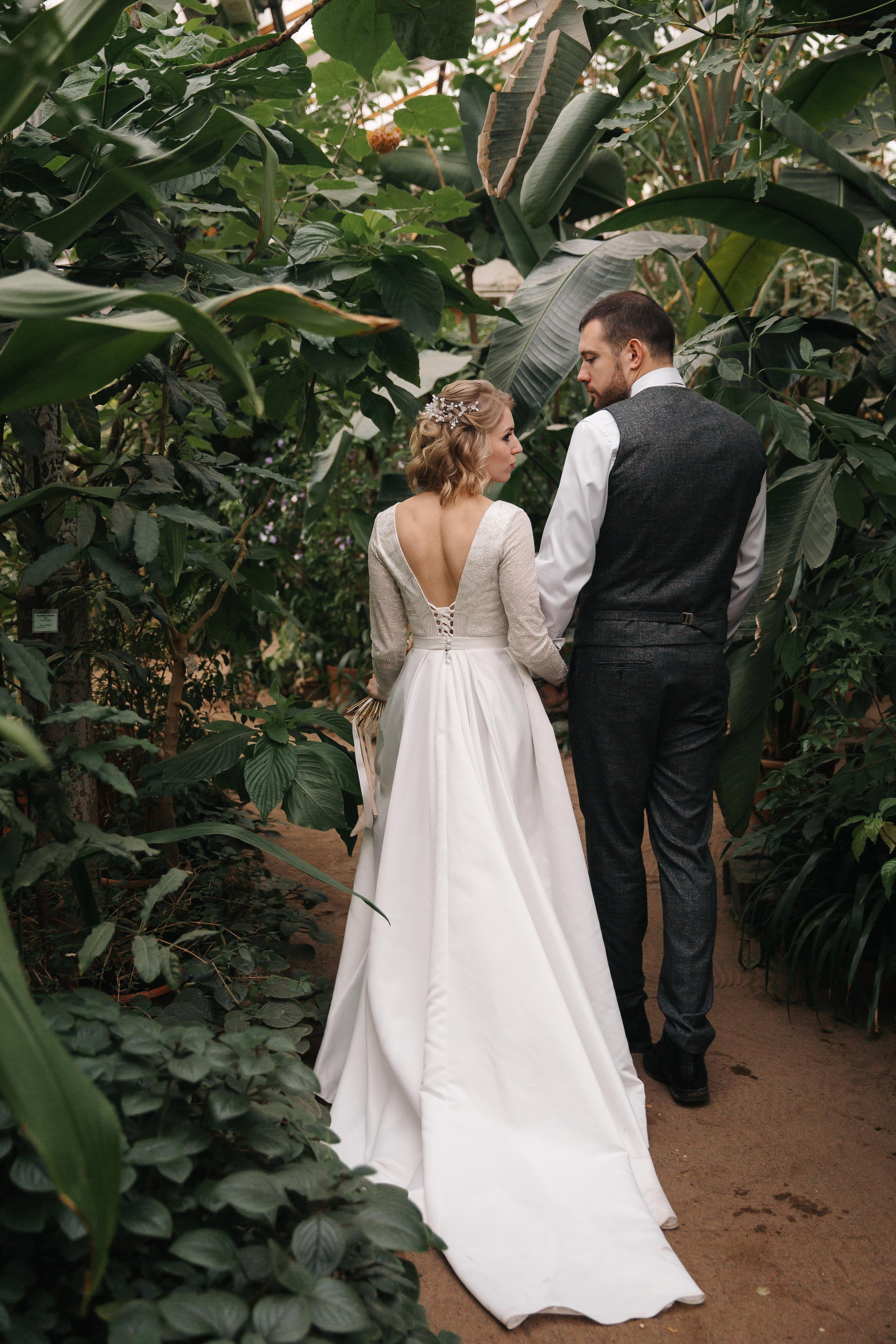ЯНВАРЬ | Дворец № 1, Ботанический сад, Витебский вокзал. Свадебный фотограф в Санкт-Петербурге Полина Корзухина