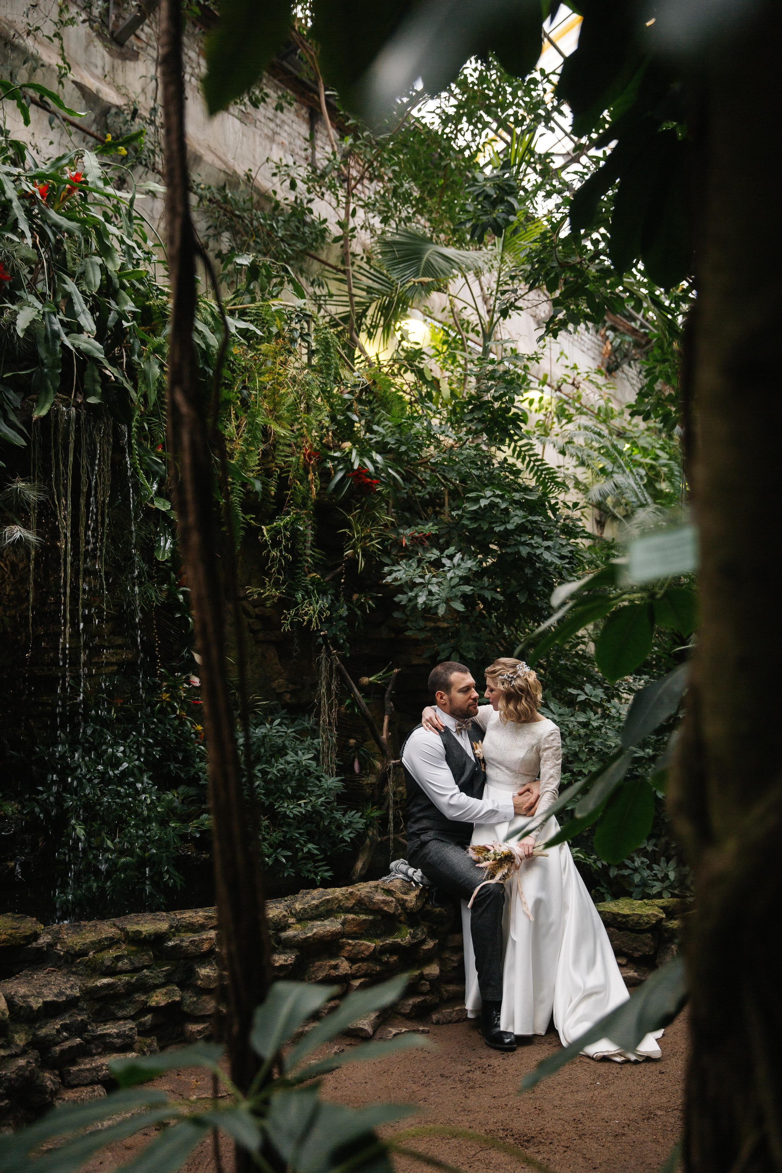 ЯНВАРЬ | Дворец № 1, Ботанический сад, Витебский вокзал. Свадебный фотограф в Санкт-Петербурге Полина Корзухина