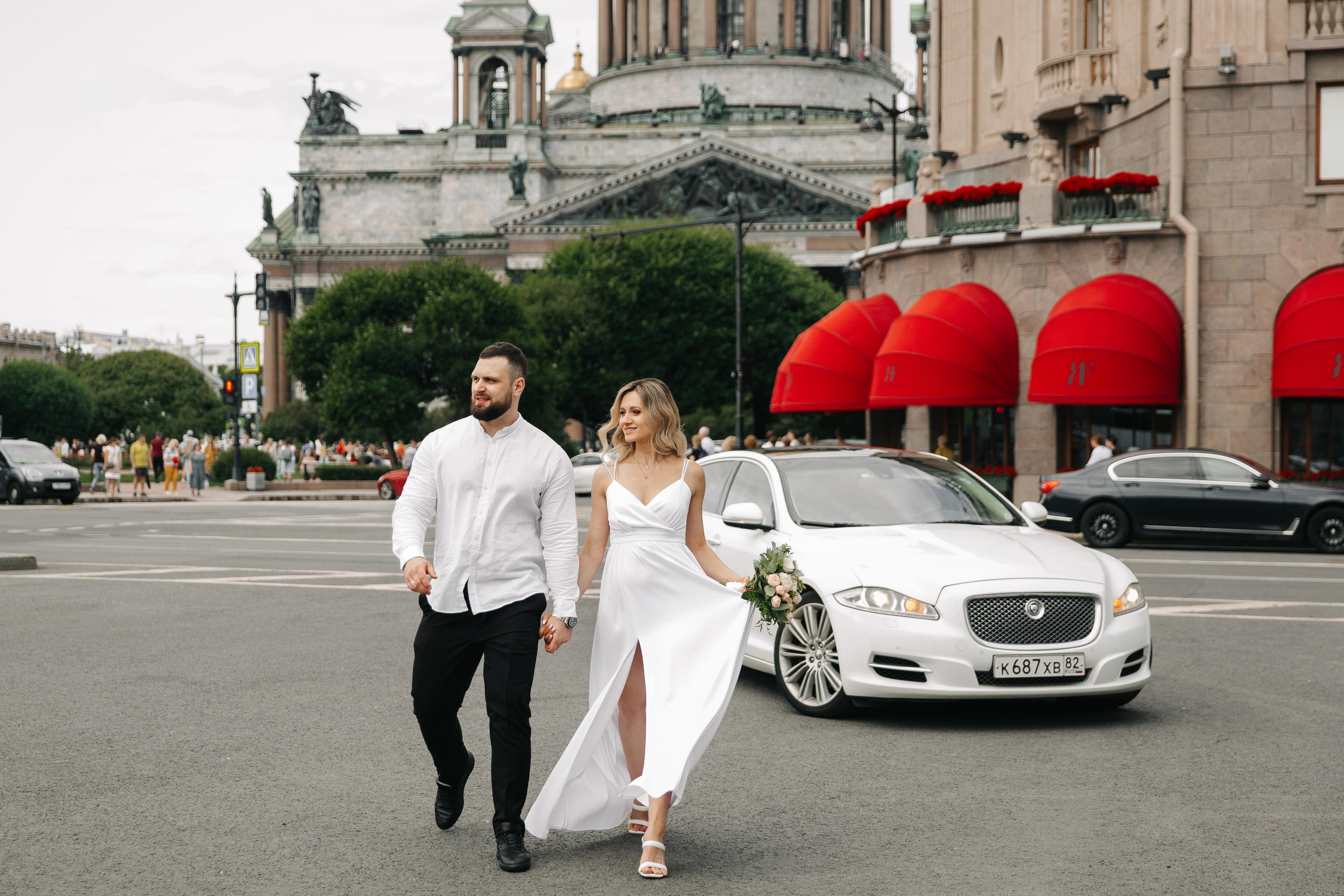 ИЮЛЬ| Дворец № 1, Летний сад, Зимняя канавка. Свадебный фотограф в Санкт-Петербурге Полина Корзухина