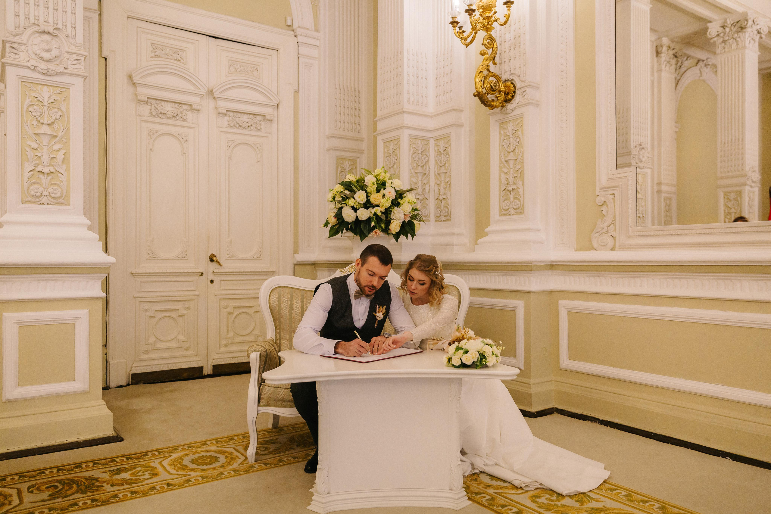 ЯНВАРЬ | Дворец № 1, Ботанический сад, Витебский вокзал. Свадебный фотограф в Санкт-Петербурге Полина Корзухина