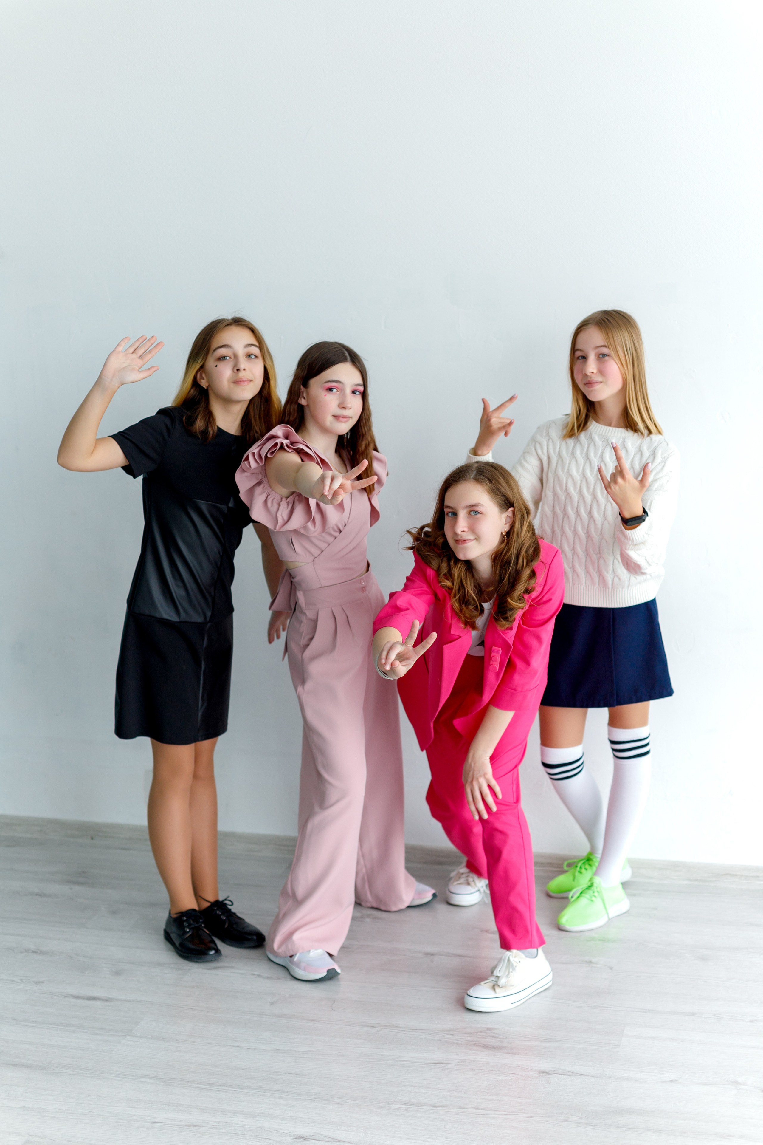 Цены для 5-8-10 классов. Выпускной альбом в Москве и Домодедово Вышка Школьный фотограф