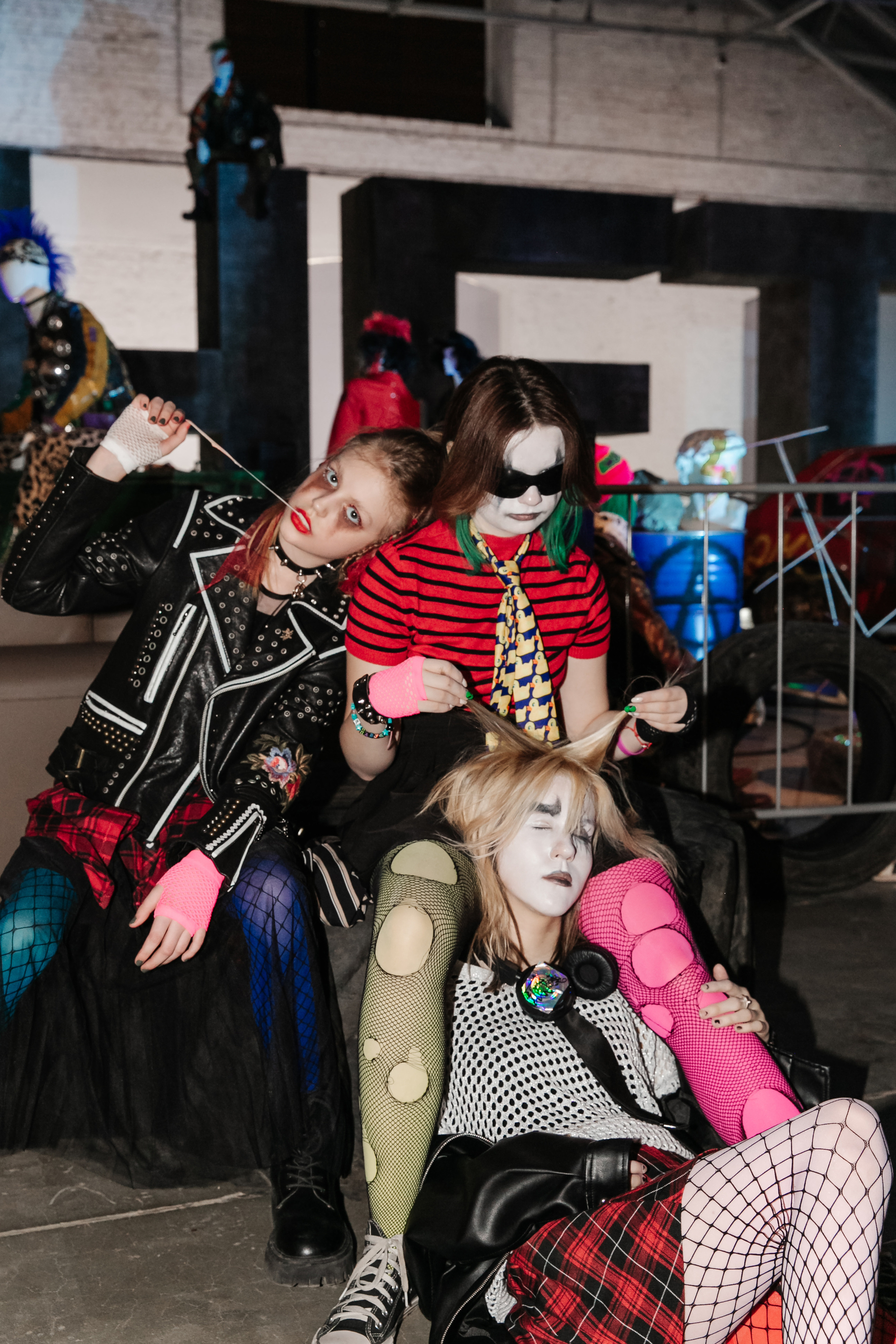 Цены для 5-8-10 классов. Выпускной альбом в Москве и Домодедово Вышка Школьный фотограф