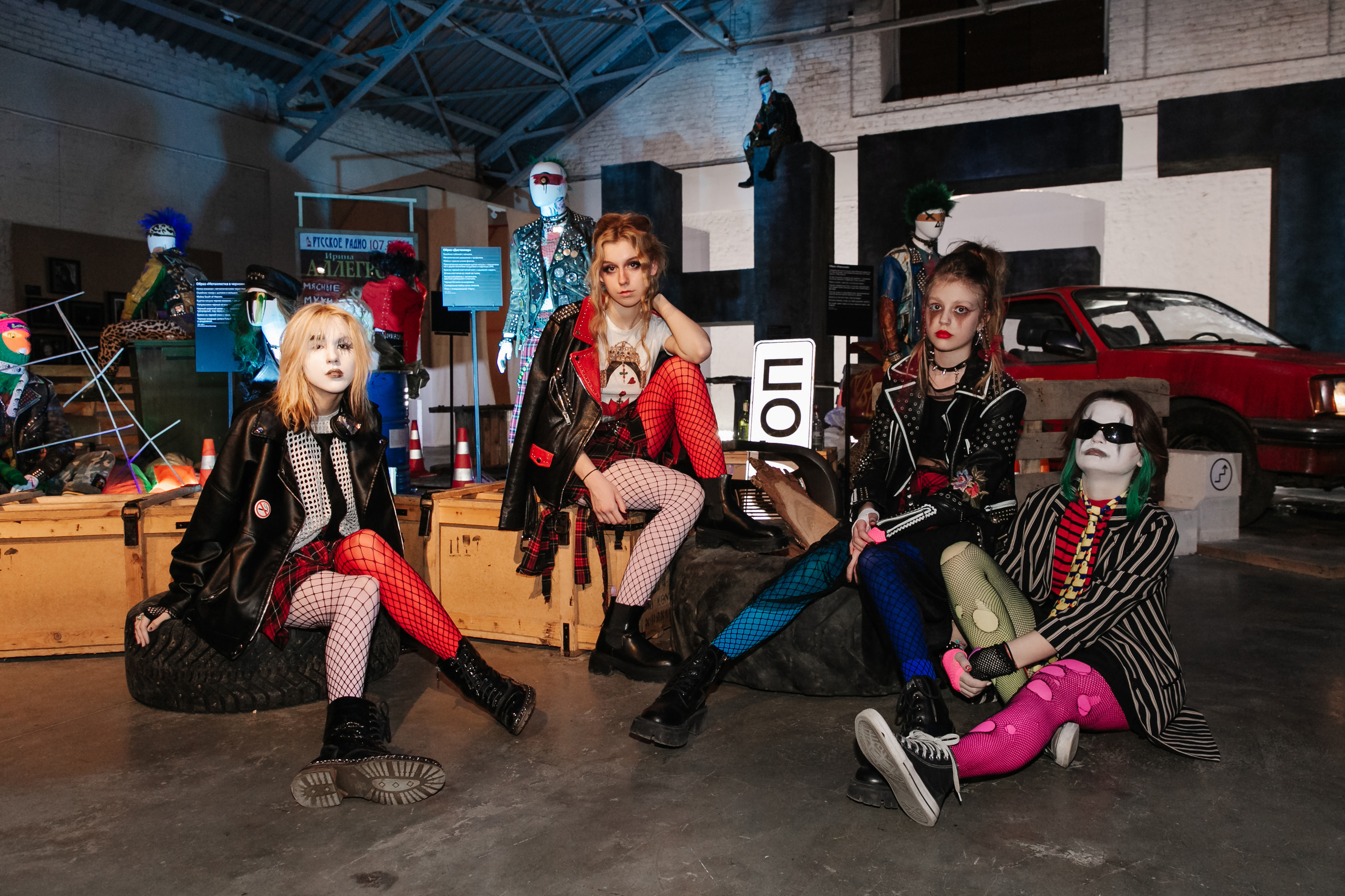 Цены для 5-8-10 классов. Выпускной альбом в Москве и Домодедово Вышка Школьный фотограф