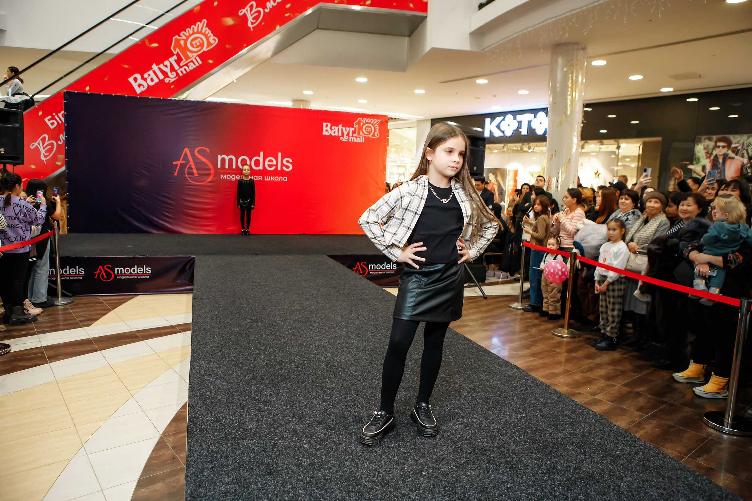 Fashion Show модельной школы AS Models. Кипятком Павлодар