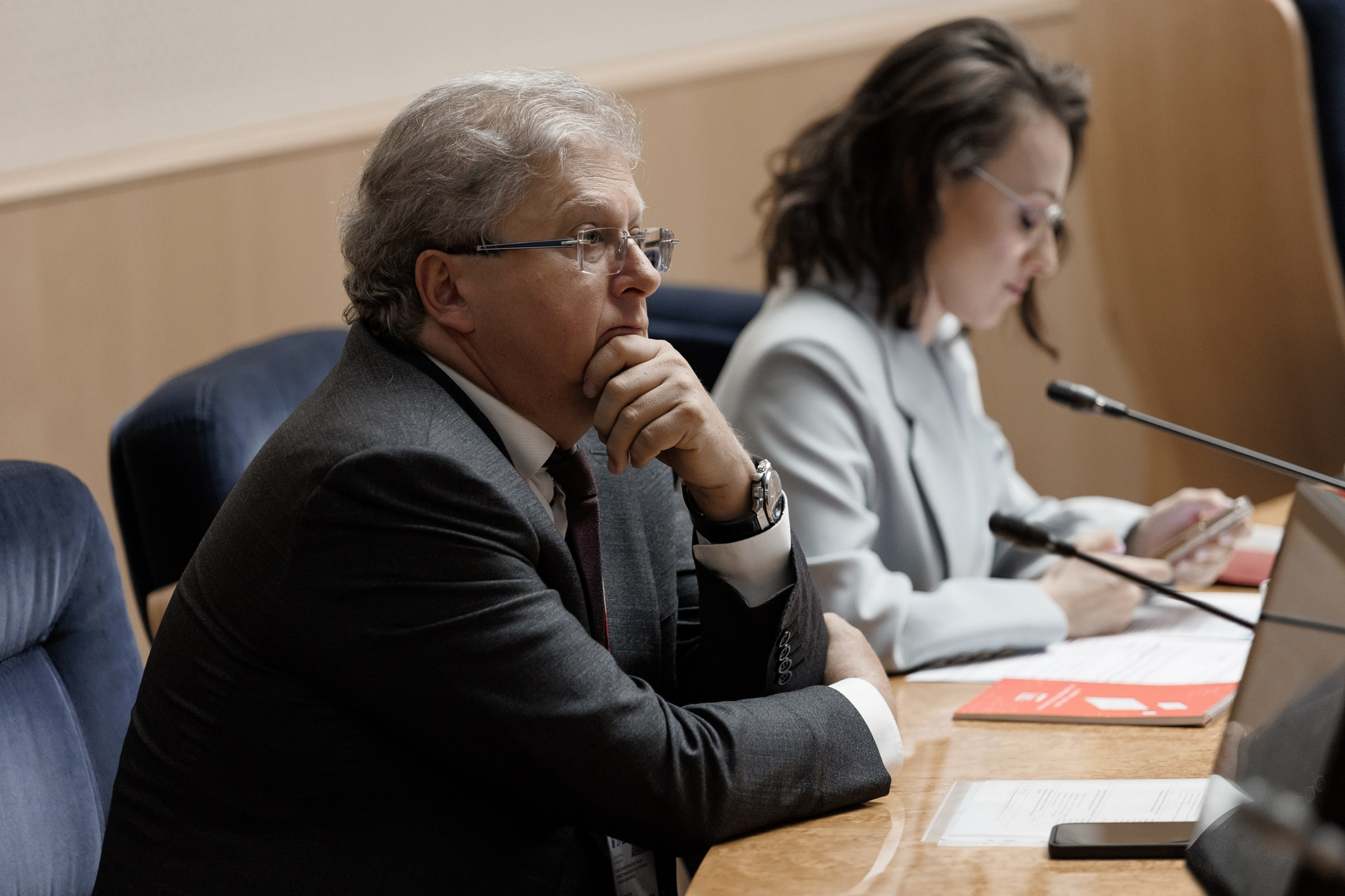 Конференции. Фотограф Алесандр Чернышов / Ваш репортажный фотограф