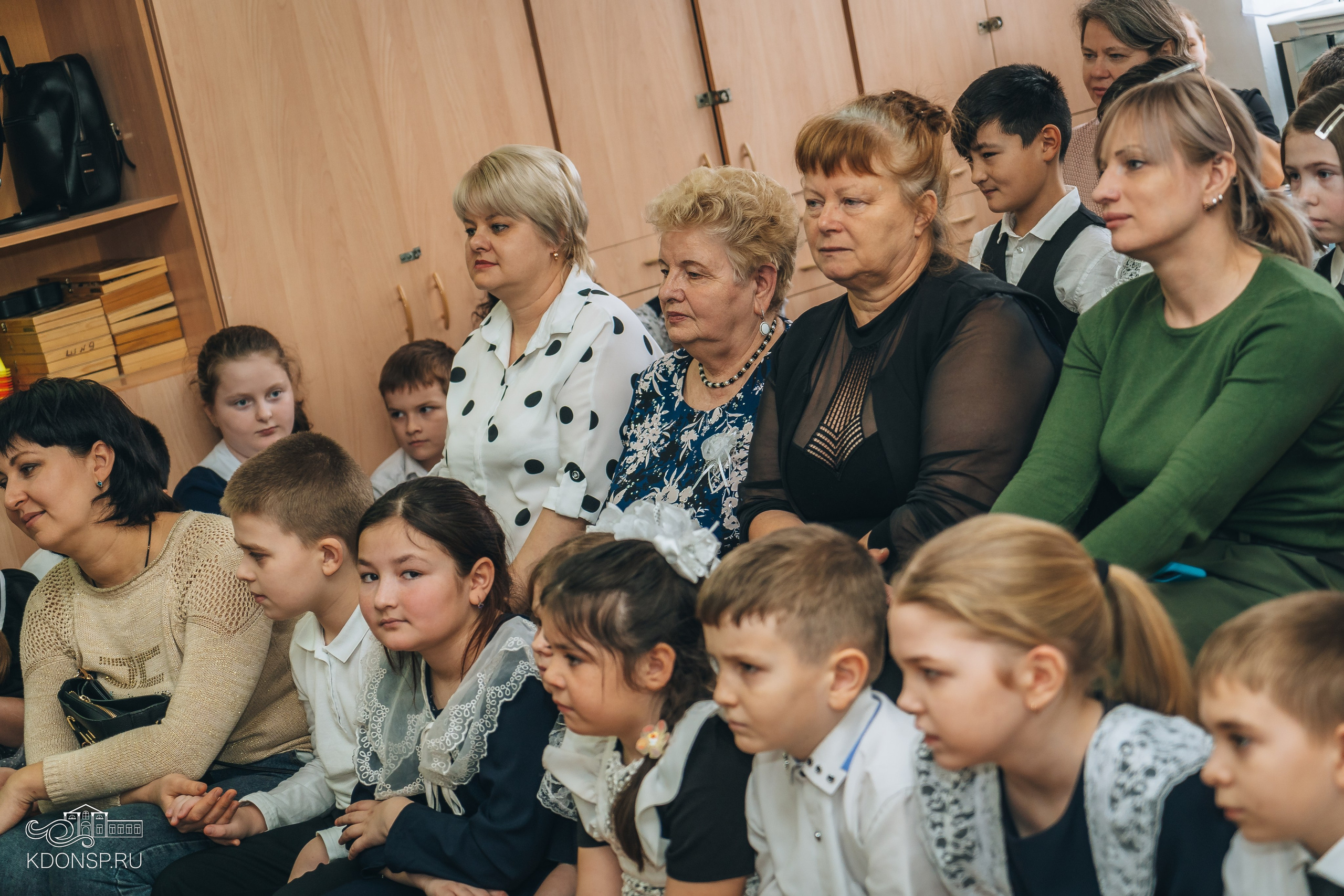 В преддверии праздника весны. Новотитаровский Дом культуры