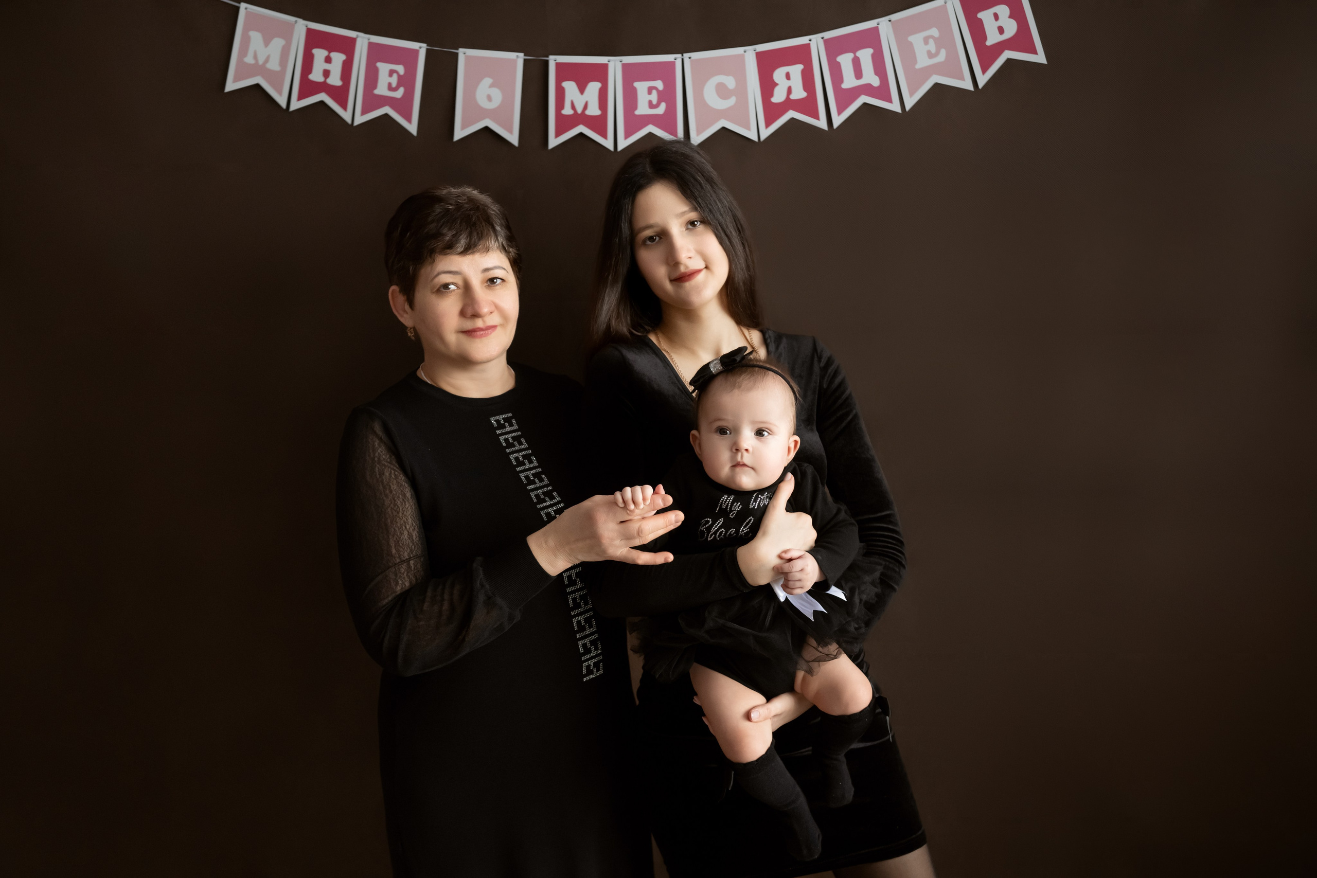 Съемка на 6 месяцев. Церковный фотограф на Таинство Крещения и Венчания в Оренбурге и Оренбургской области Екатерина Белкина