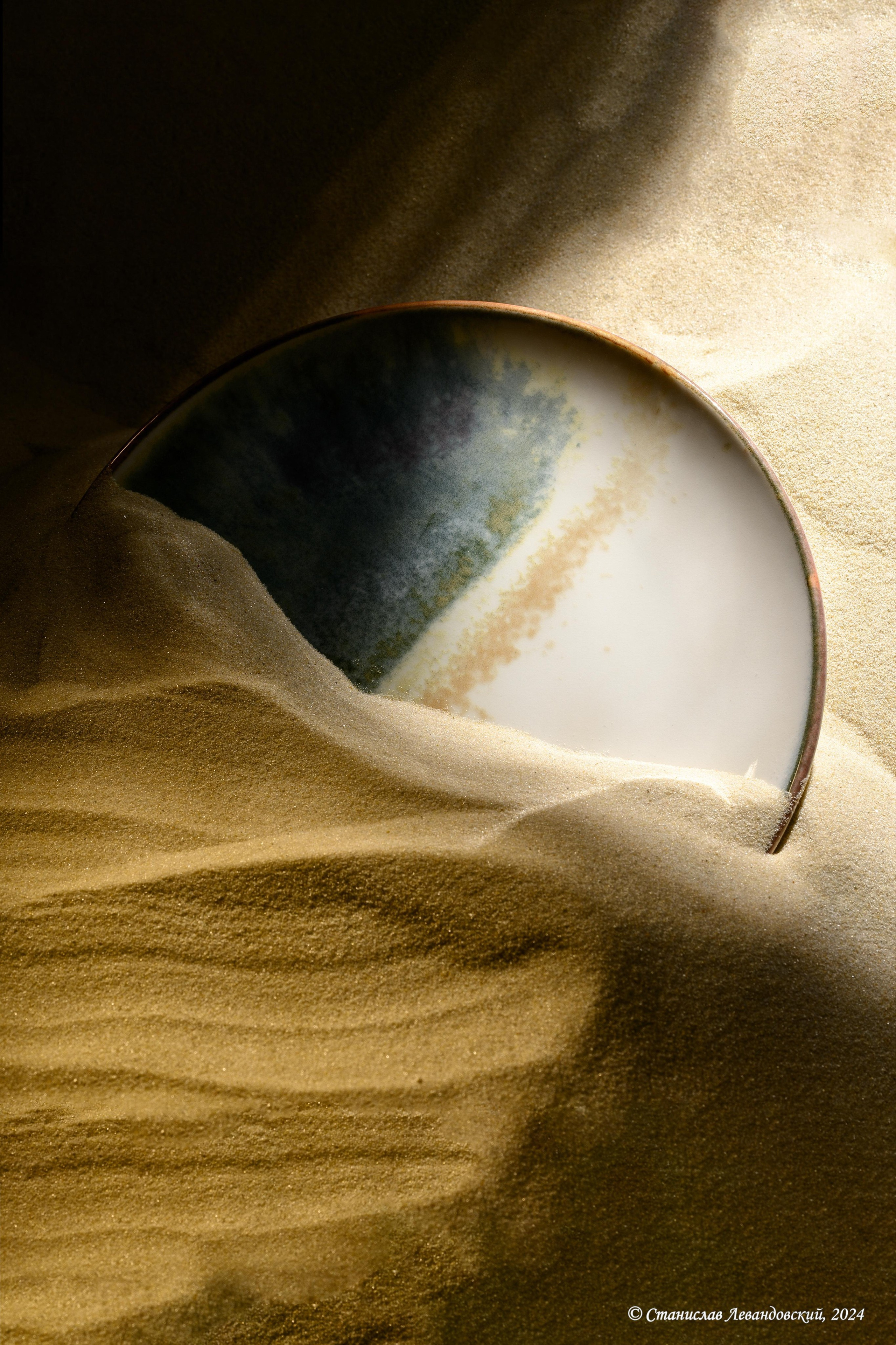 Предметы с комбинированной поверхностью. Предметный фотограф в Москве Станислав Левандовский