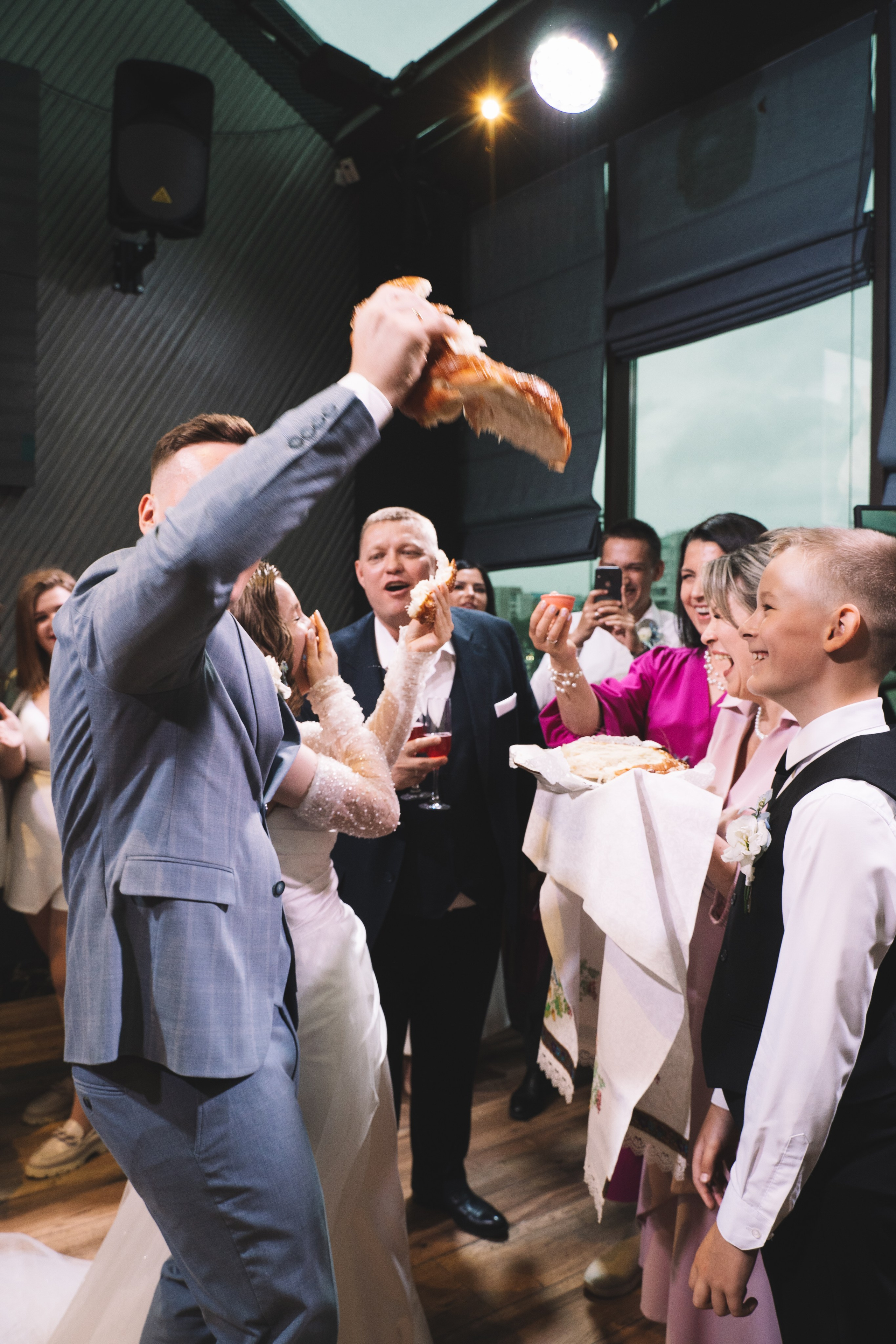 Антон и Кристина. Свадебный фотограф в Сургуте