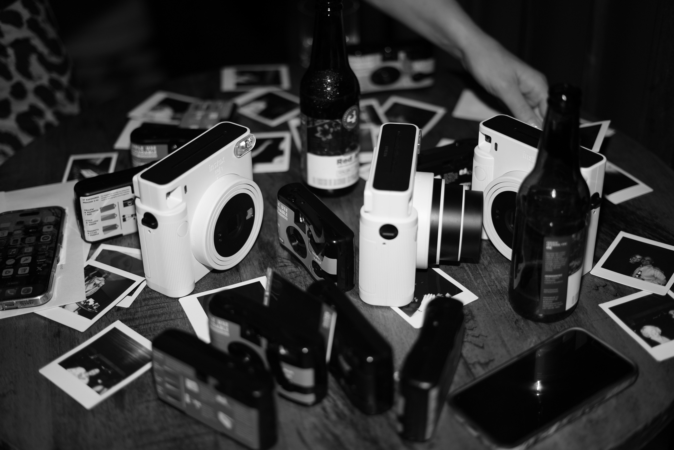 Olivia and Zack / 1 wedding day. Wedding Photographer in Barcelona and Medellin