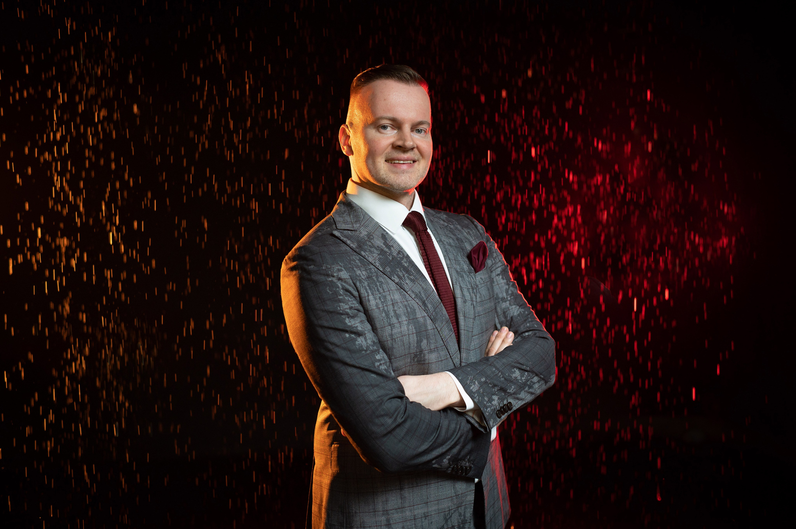 Ты можешь быть разным: деловой или взрывной. Портретный, семейный и свадебный фотограф в Санкт-Петербурге и в Пушкине Ширяев Денис