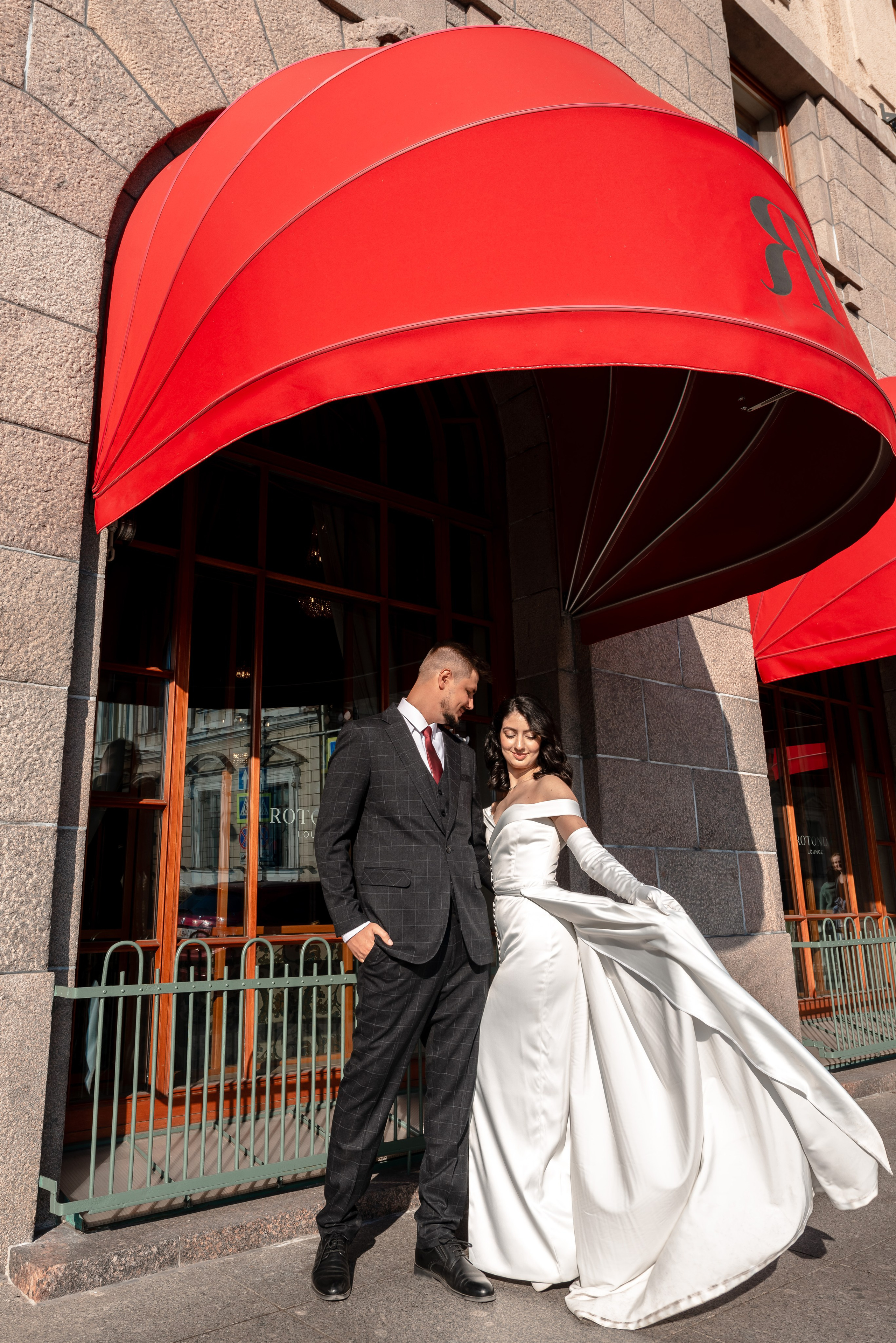 Камерная свадьба в Первом Дворце Бракосочетания №1 на Английской набережной Яны и Евгения. Портретный, семейный и свадебный фотограф в Санкт-Петербурге и в Пушкине Ширяев Денис