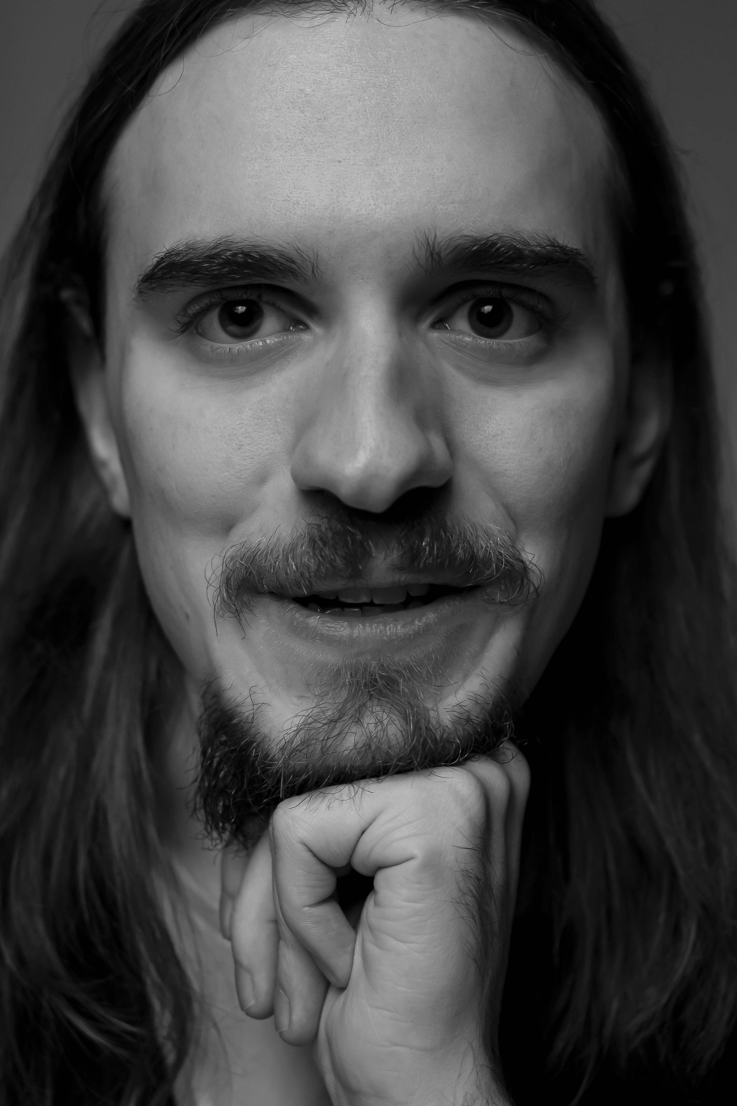 Родион. Портрет. Главная