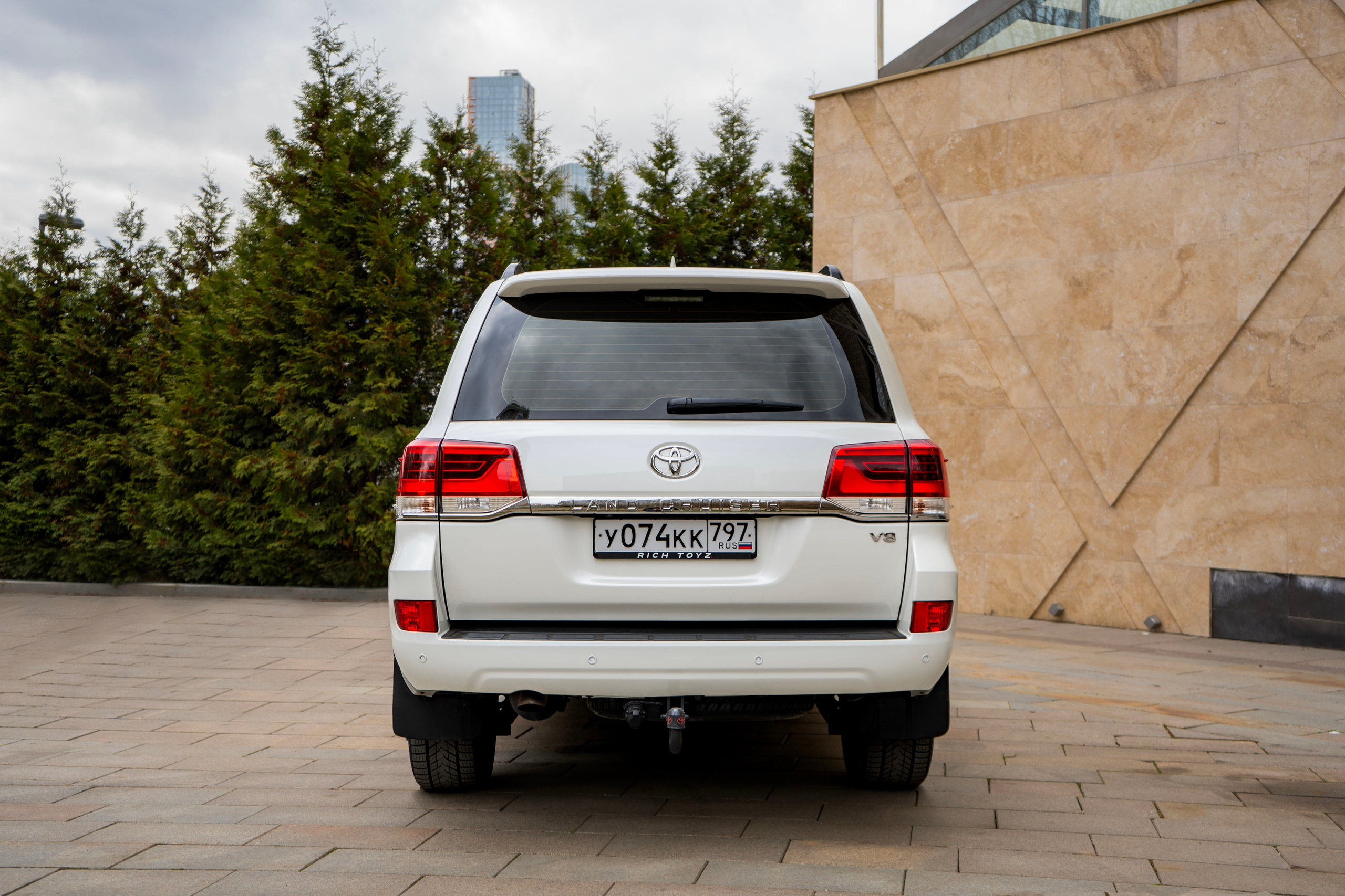 Toyota Land Cruzer 200