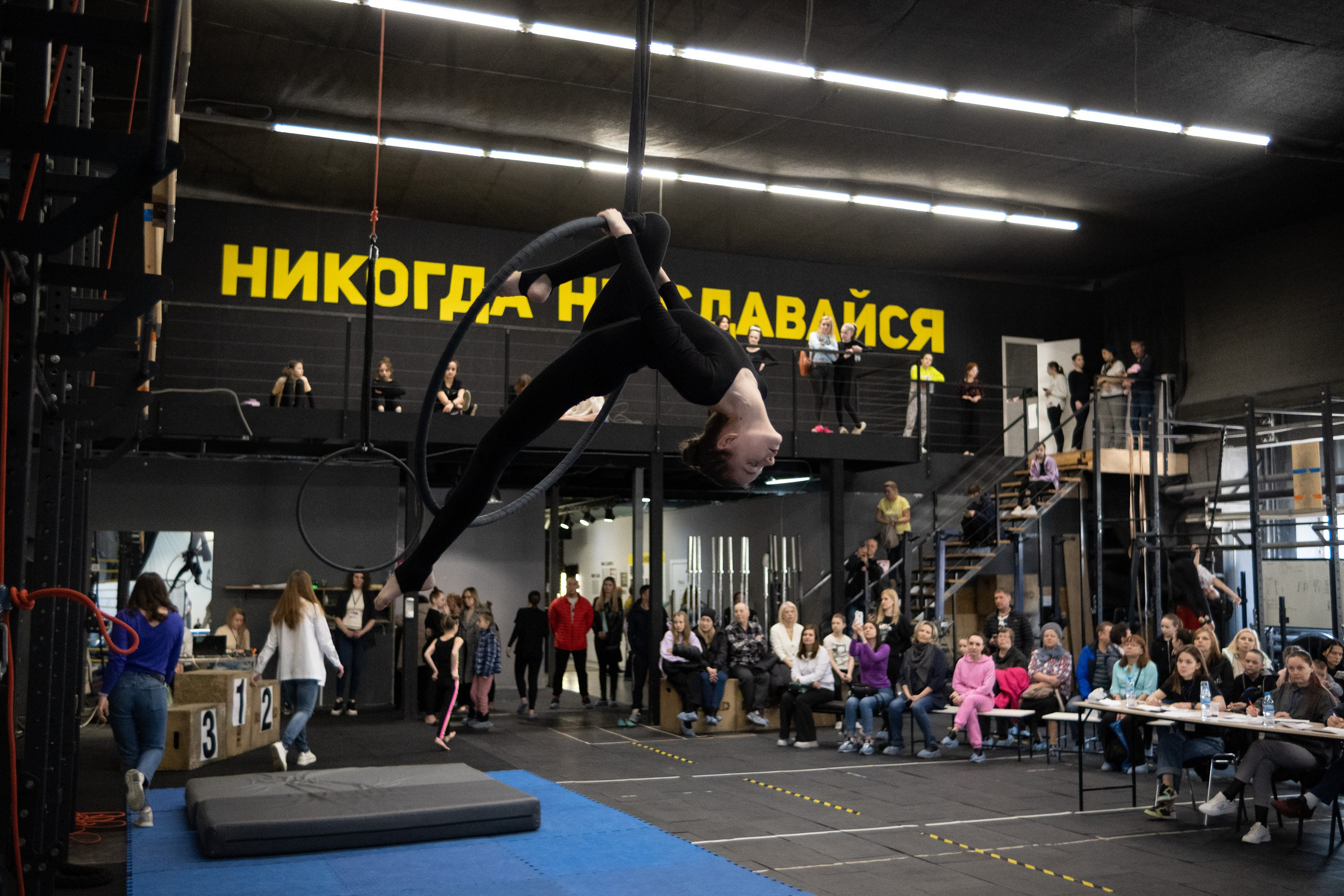 Внутриклубные соревнования по воздушной гимнастике 02.04.23