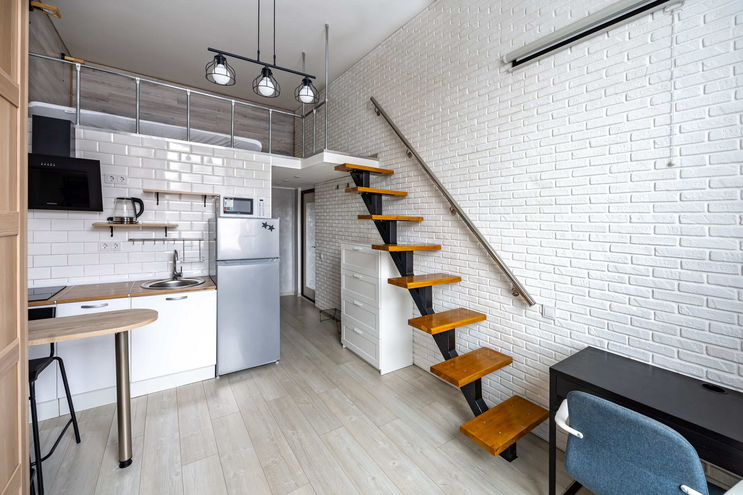 Двухуровневая студия для аренды. Интерьерный фотограф в Москве Сергей Чекмезов