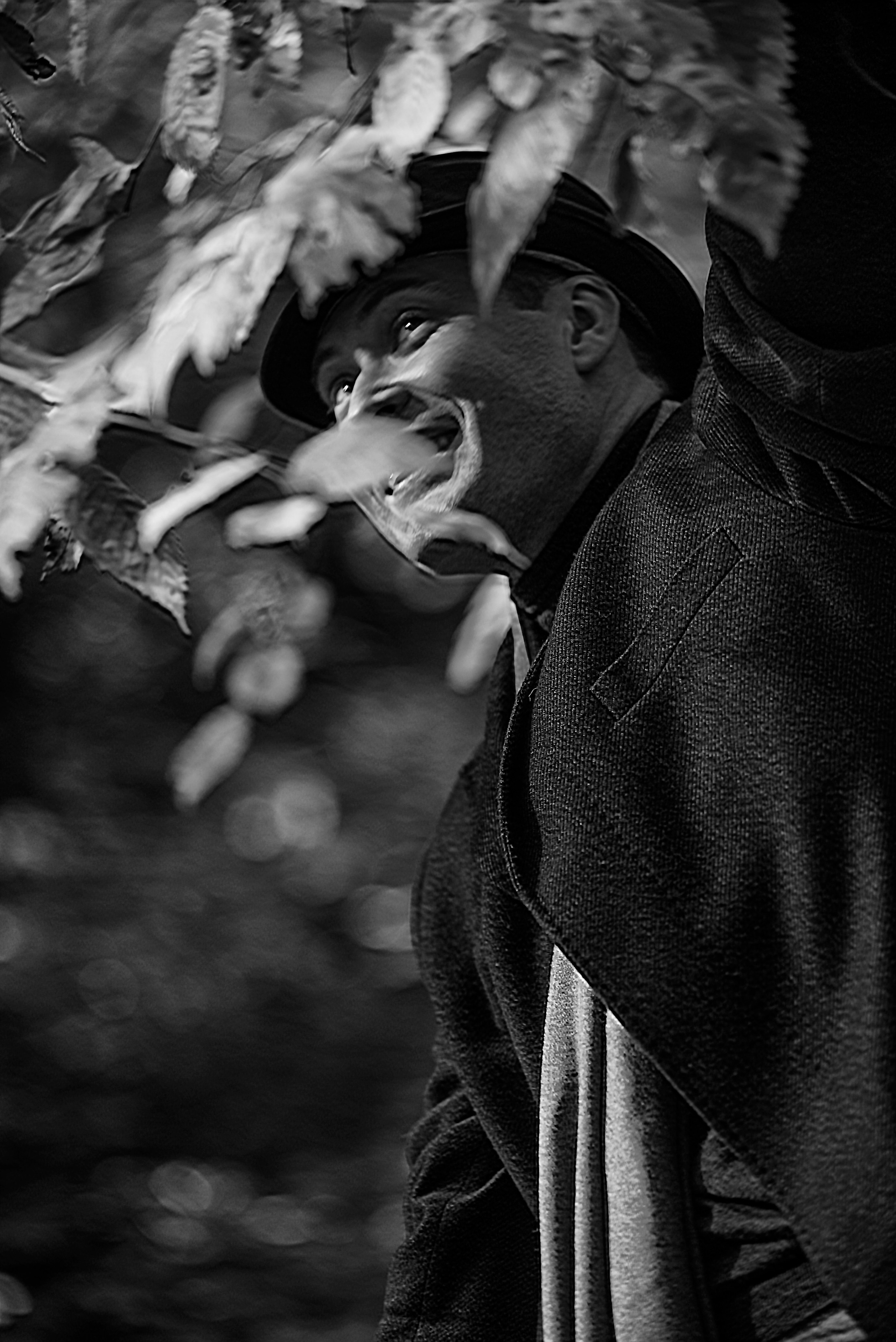 Осенний лист. Фотограф Милена ЯновскаяМеня зовут Милена Яновская. Я фотограф и автор арт-фототерапевтических проектов