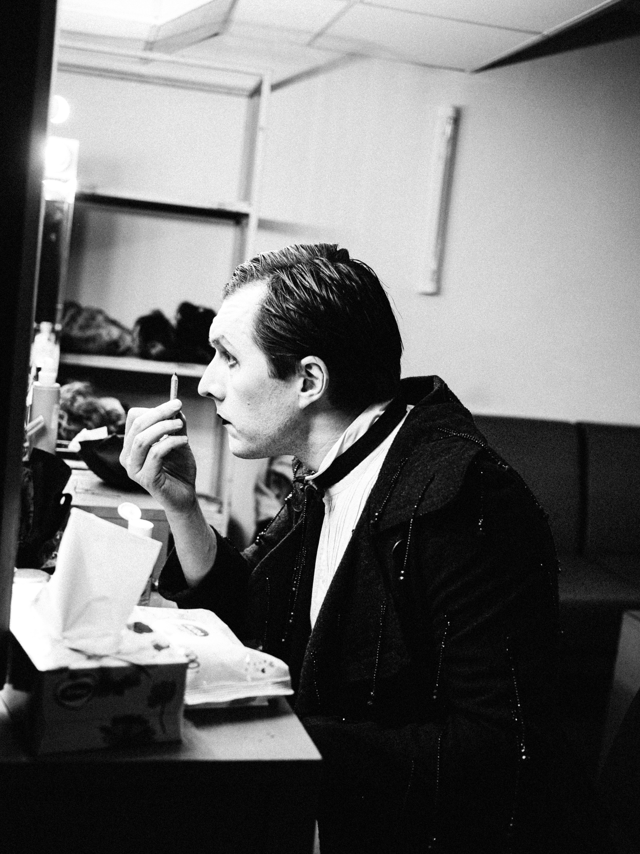 Theatre backstages. Portrait and backstage photographer Nina Crane