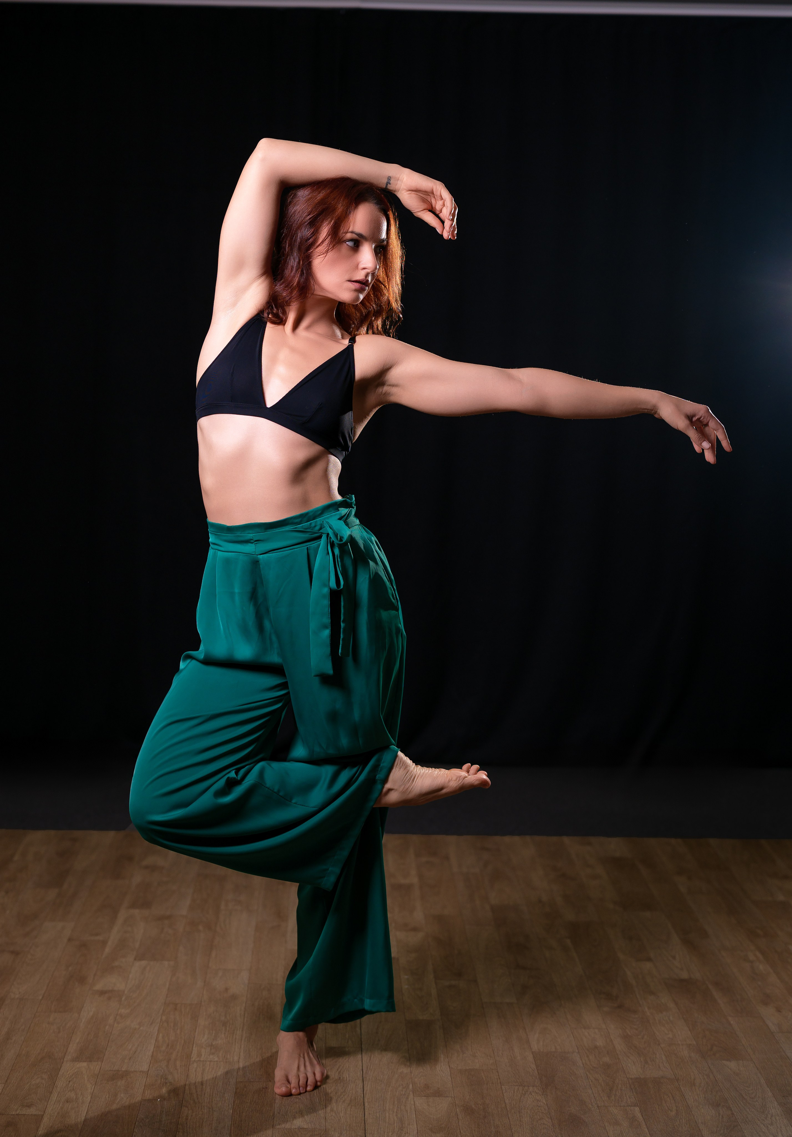 Dance MARIA. Сайт фотограф в Керчи Кислый Юрий