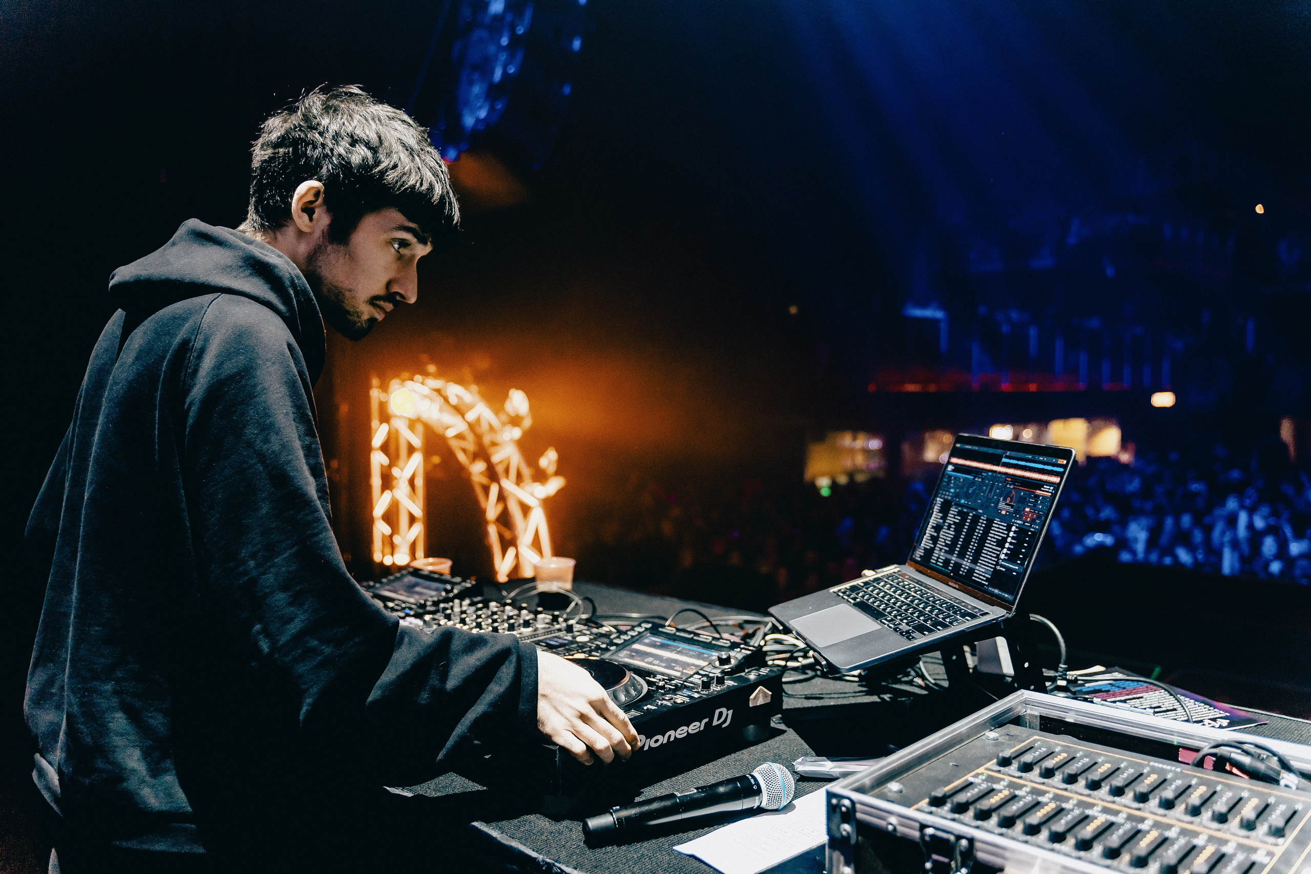 MZLFF. Коммерческий фотограф Иван Рыбаков