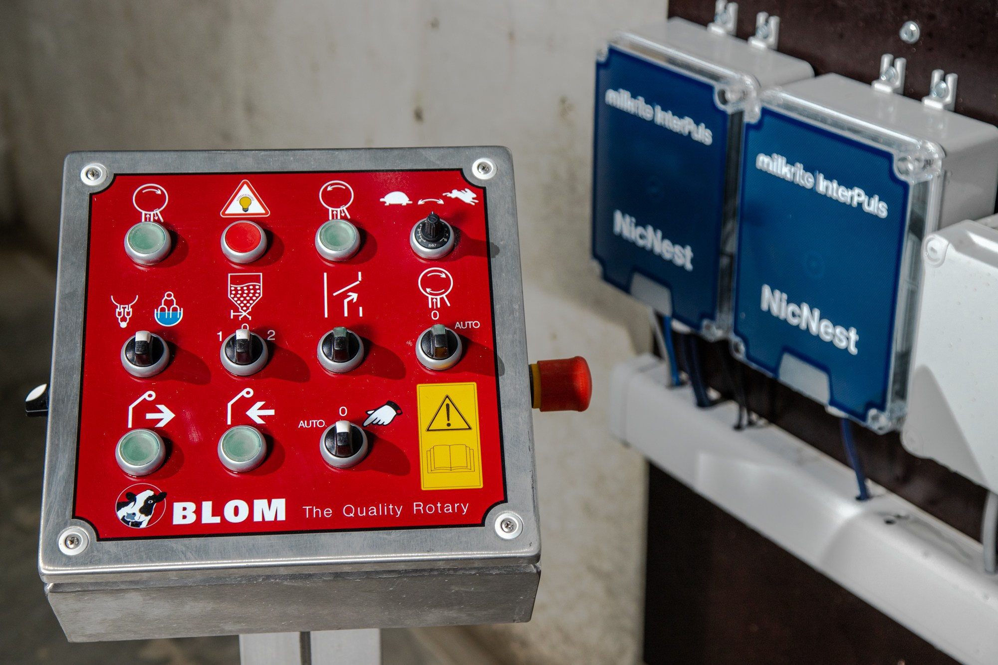 Съёмка для фирмы «Биотон». Репортажный, промышленный и маркетплейс-фотограф Дмитрий Чернат