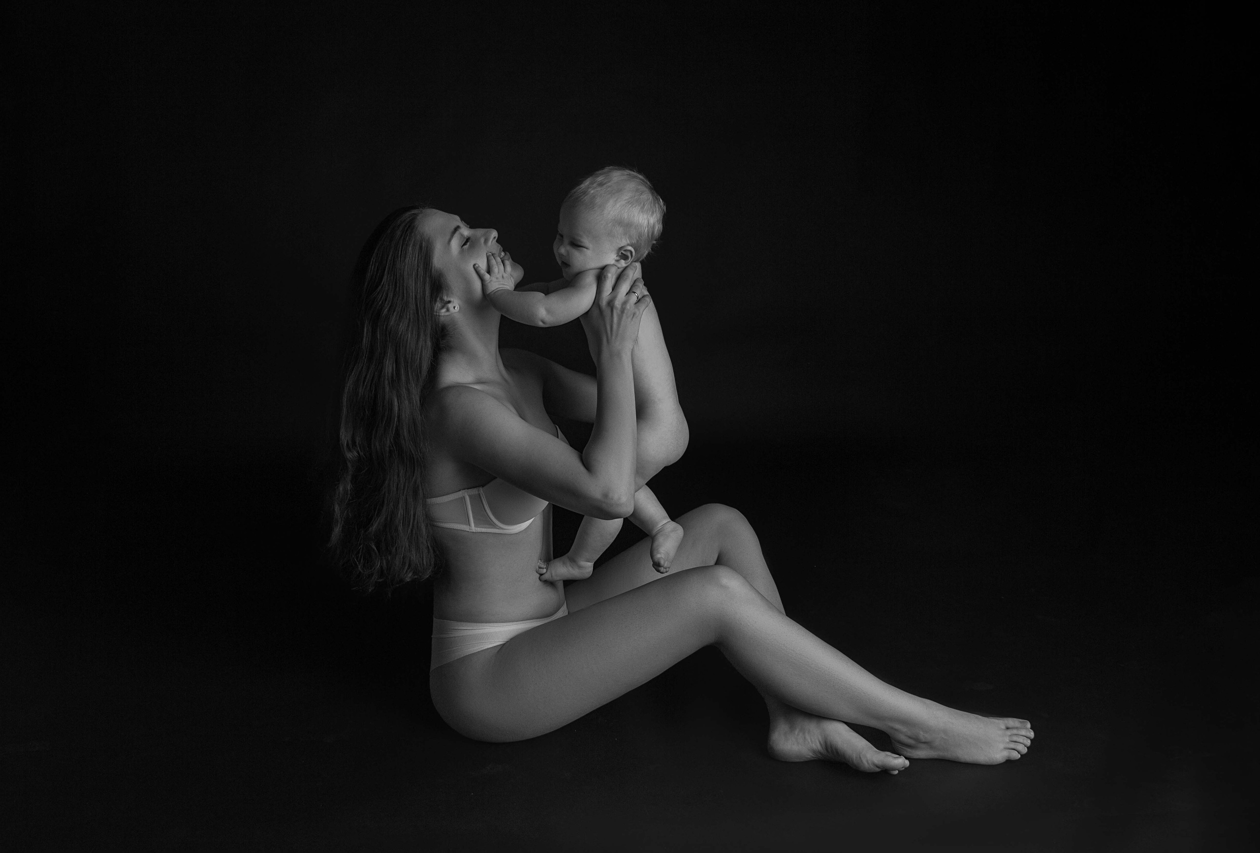 Ксения и Алан. Фотограф новорожденных в Нижнем Новгороде Надежда Кадылкина