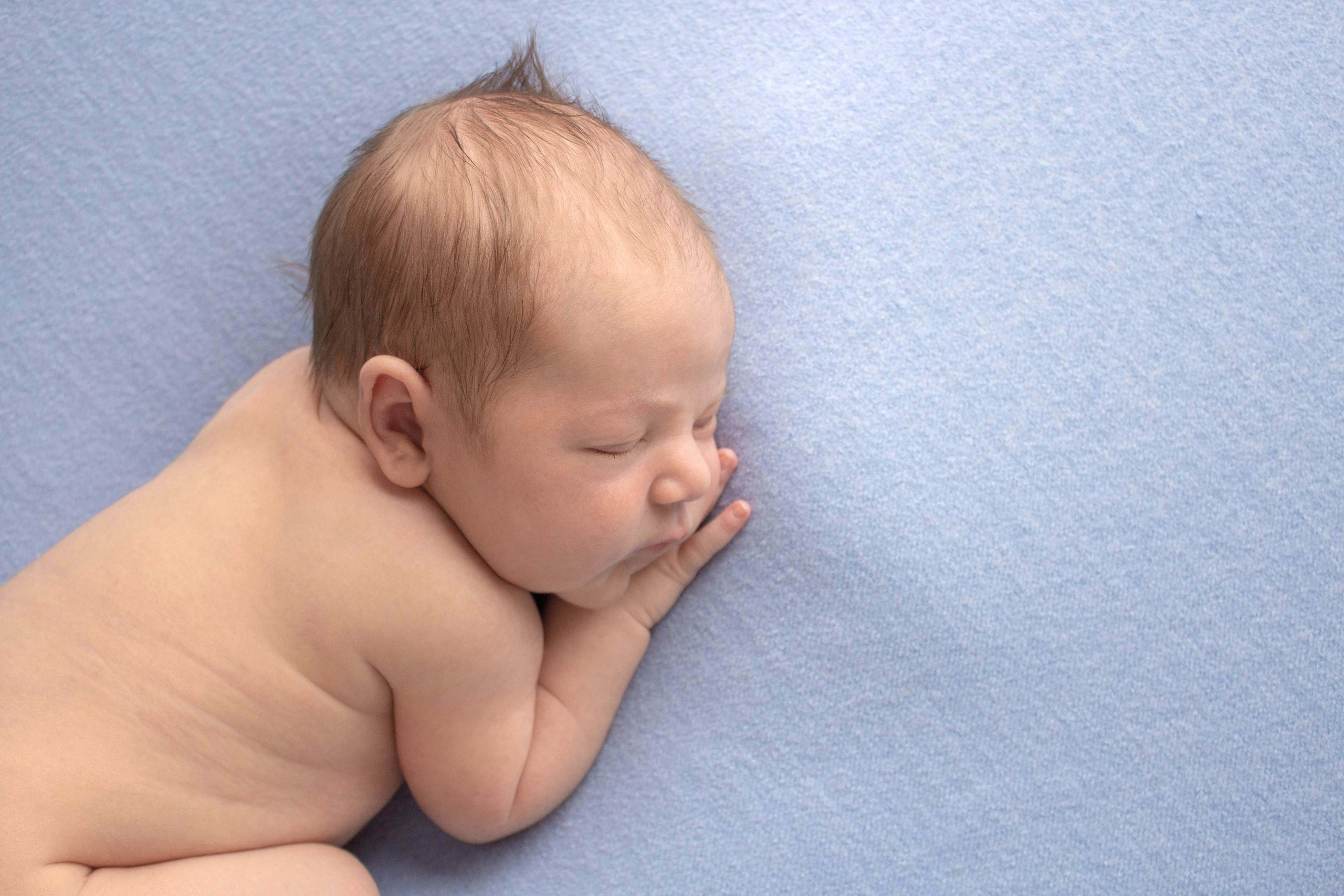 Макарий, 6 дней. Фотограф новорожденных в Нижнем Новгороде Надежда Кадылкина