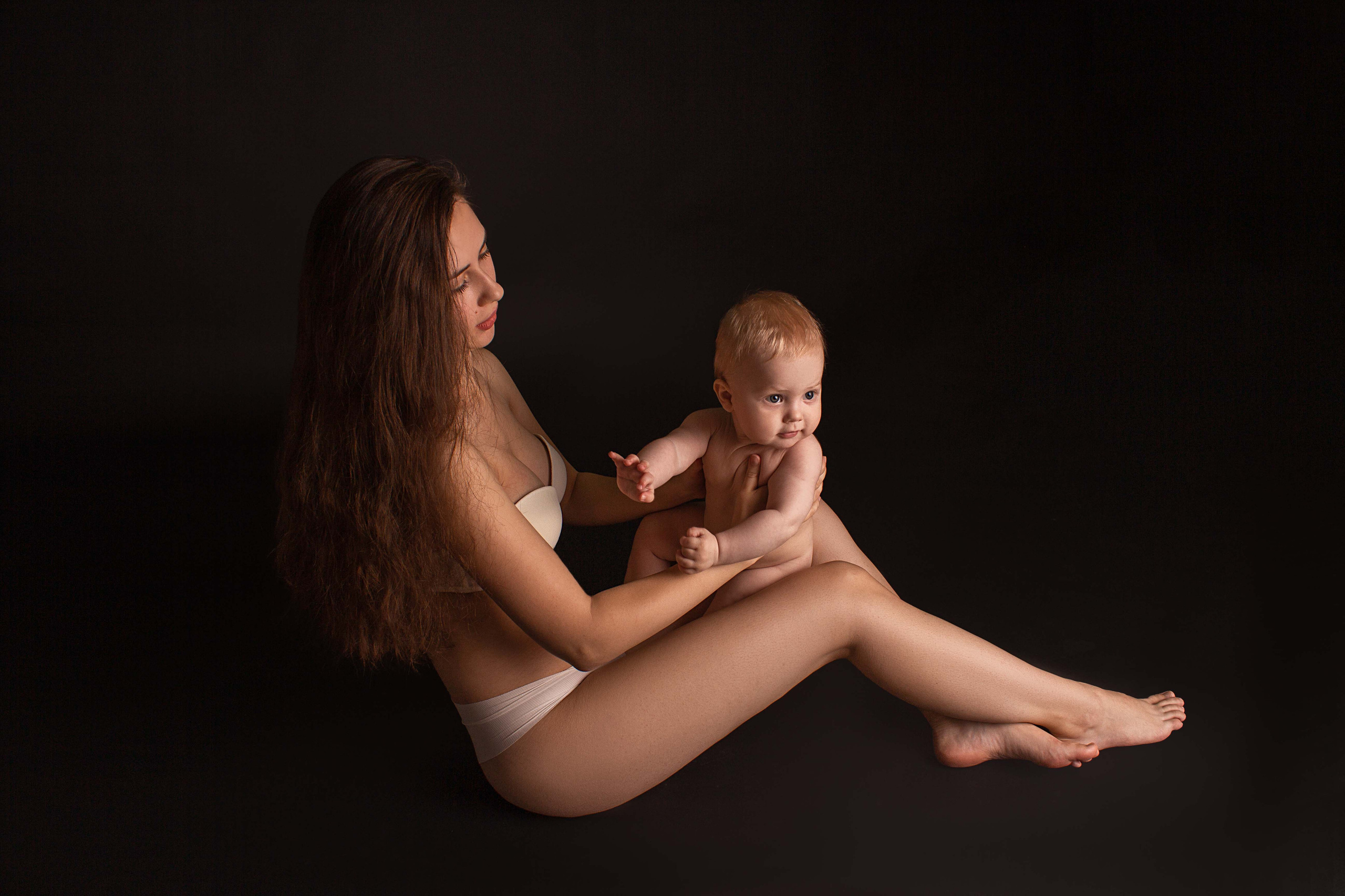 Ксения и Алан. Фотограф новорожденных в Нижнем Новгороде Надежда Кадылкина