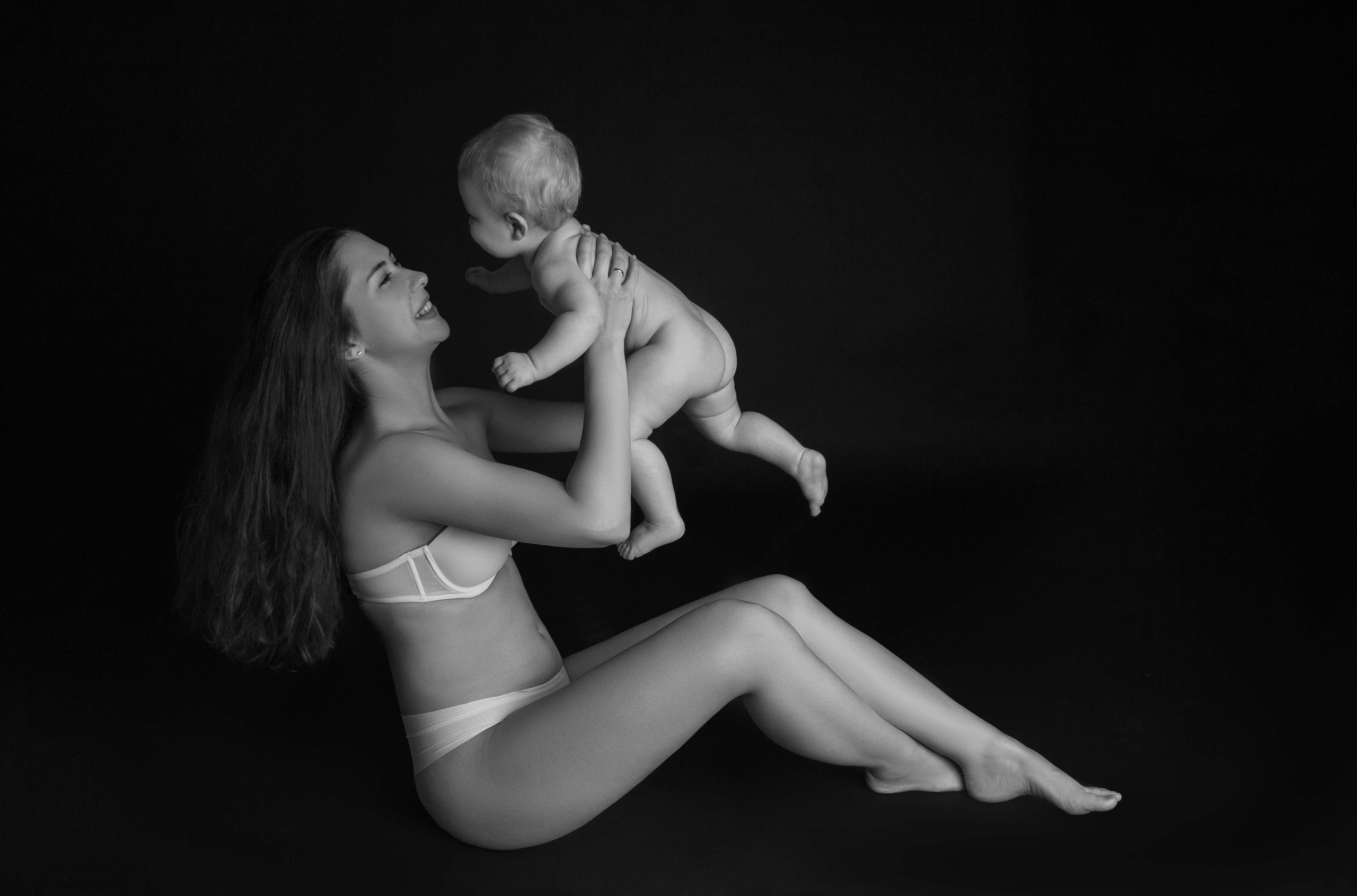 Ксения и Алан. Фотограф новорожденных в Нижнем Новгороде Надежда Кадылкина