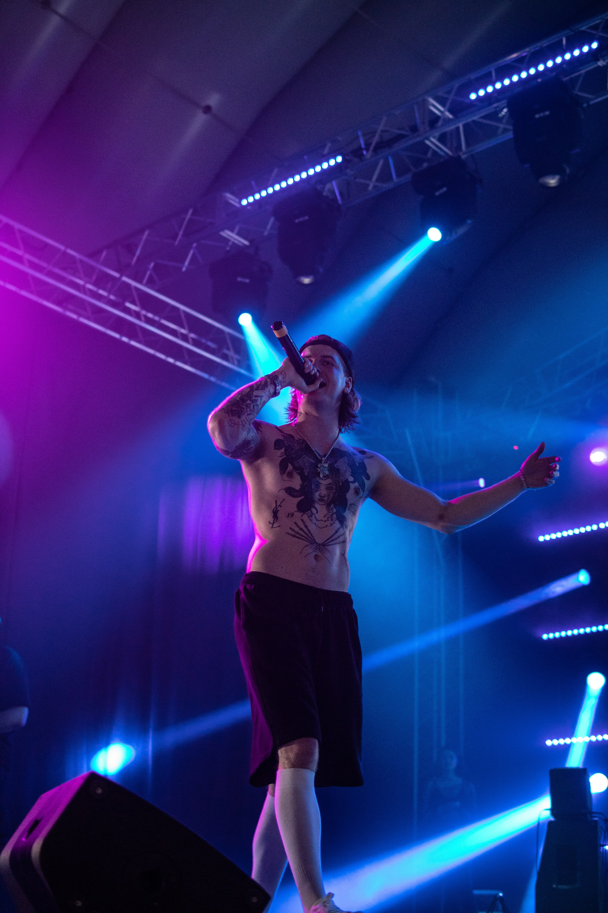 Концерт SODA LUV. Фотограф в Ростове-на-Дону Игорь Апасеев