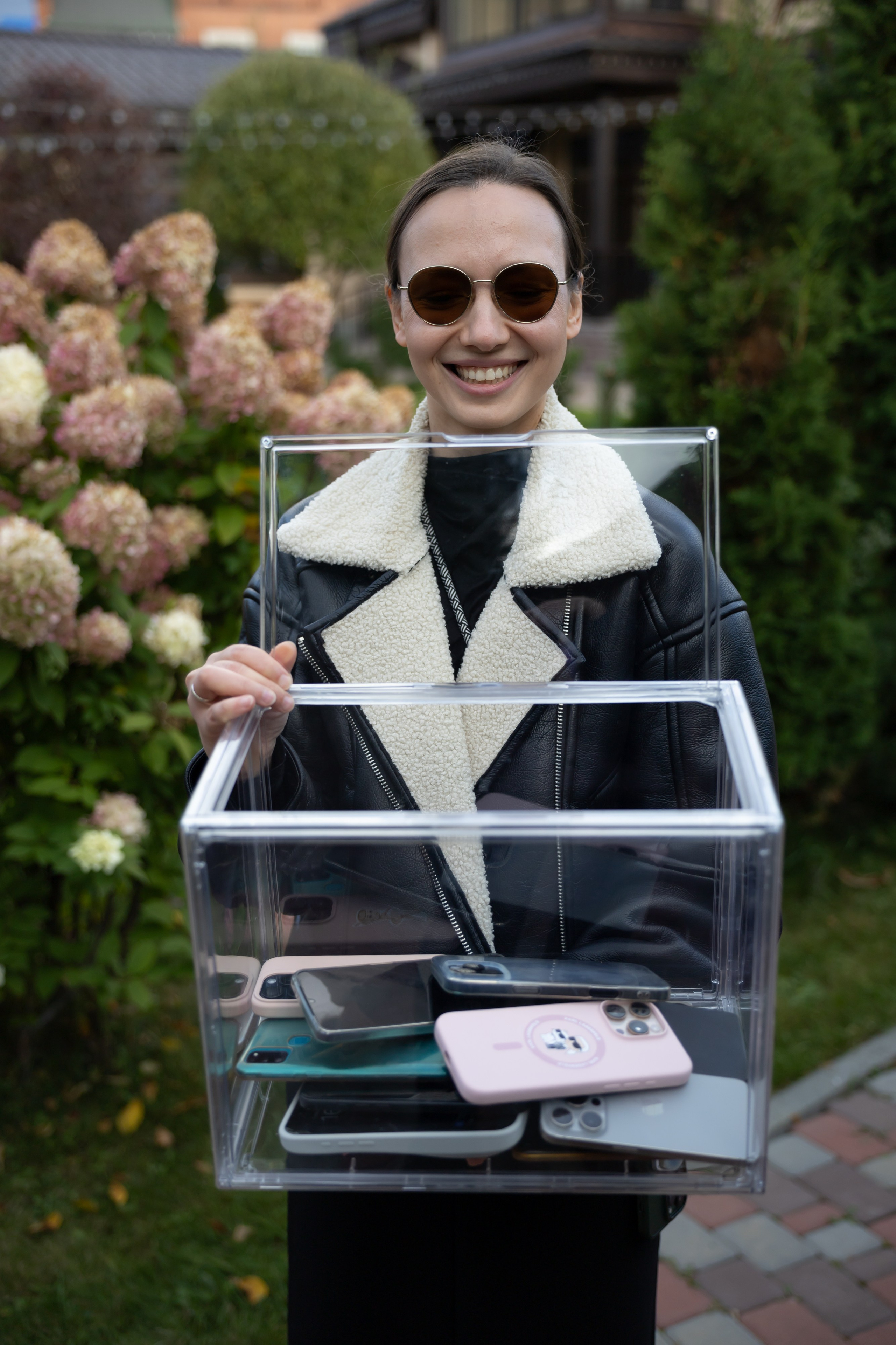 Leonid & Olga. Фотограф свадебный, репортажный, индивидуальный, фото для маркетплейсов, брендов, автосалонов