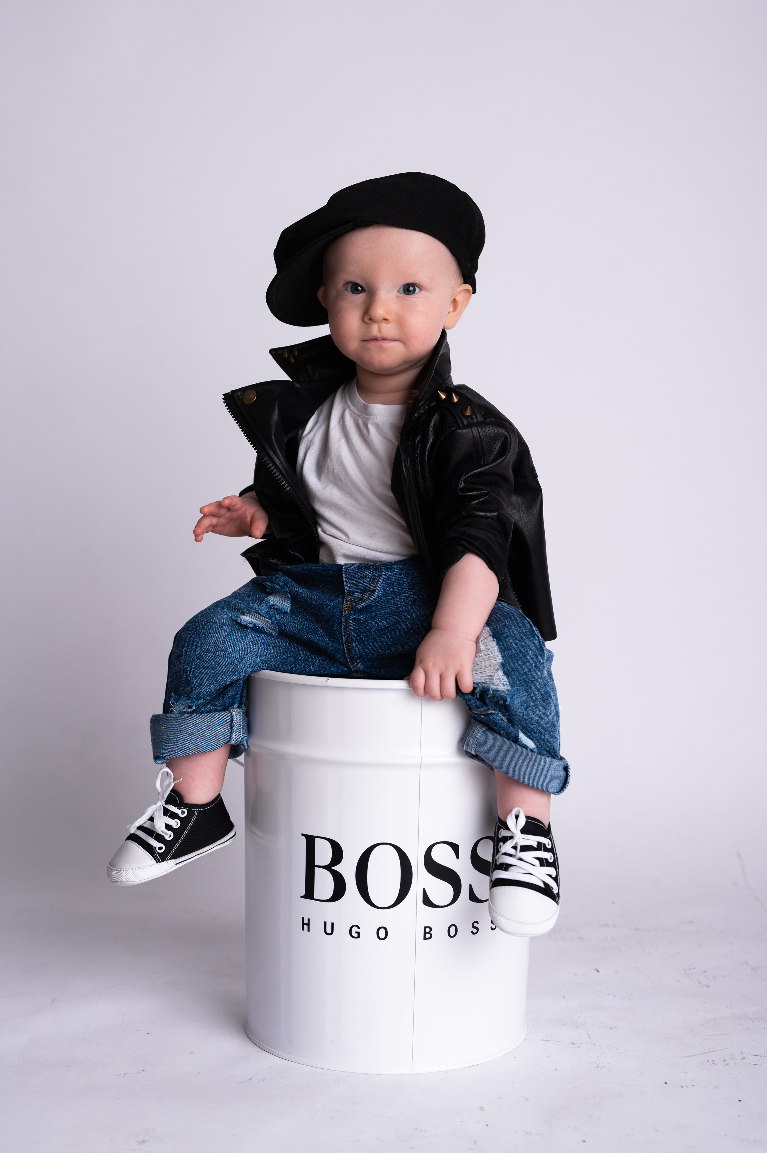 Фотосессия на годик для мальчика. Фотосессия на годик в Москве. Фотограф годовасия