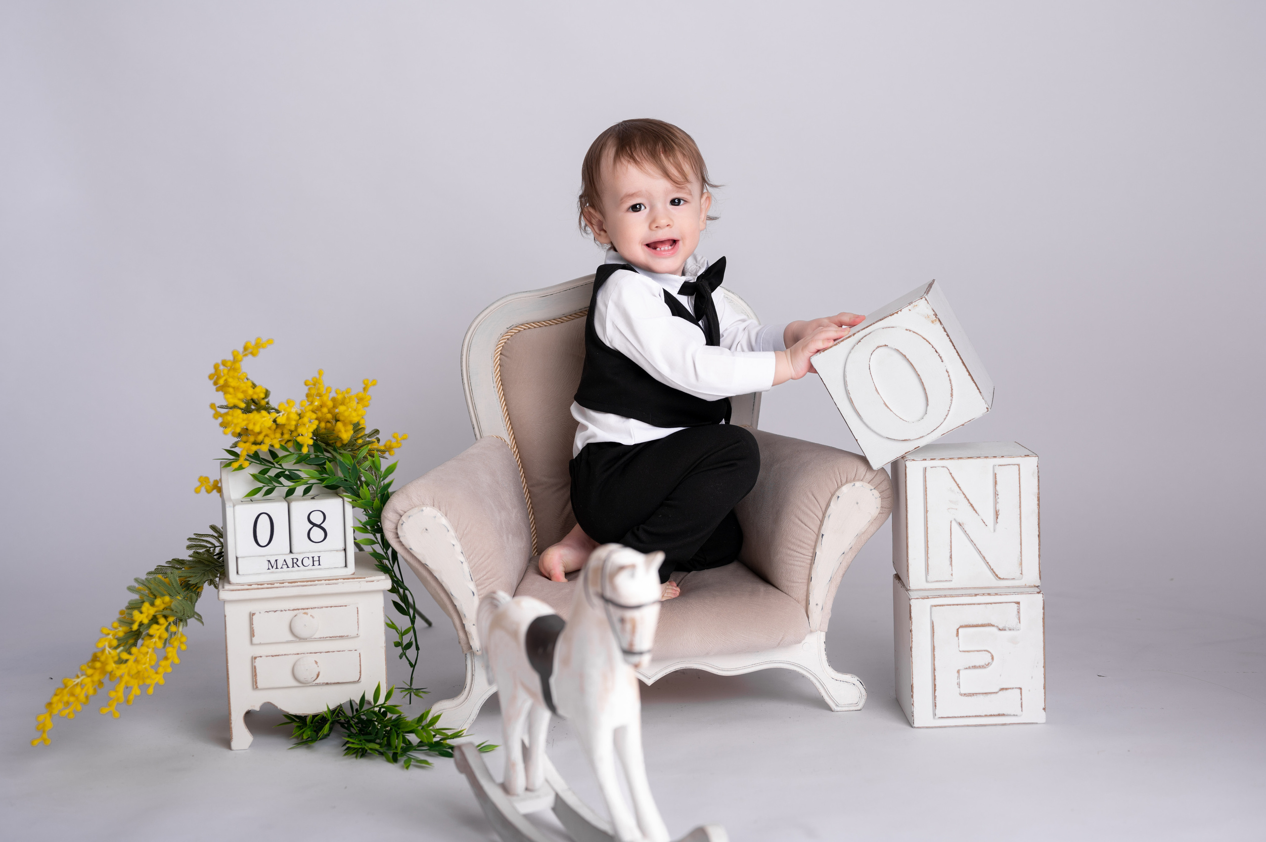 Фотосессия на годик для мальчика. Фотосессия на годик в Москве. Фотограф годовасия