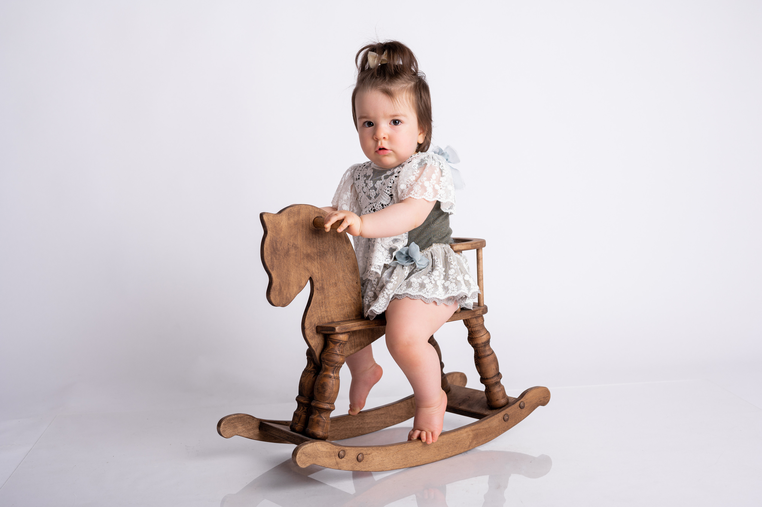 Фотосессия на годик для девочки. Фотосессия на годик в Москве. Фотограф годовасия