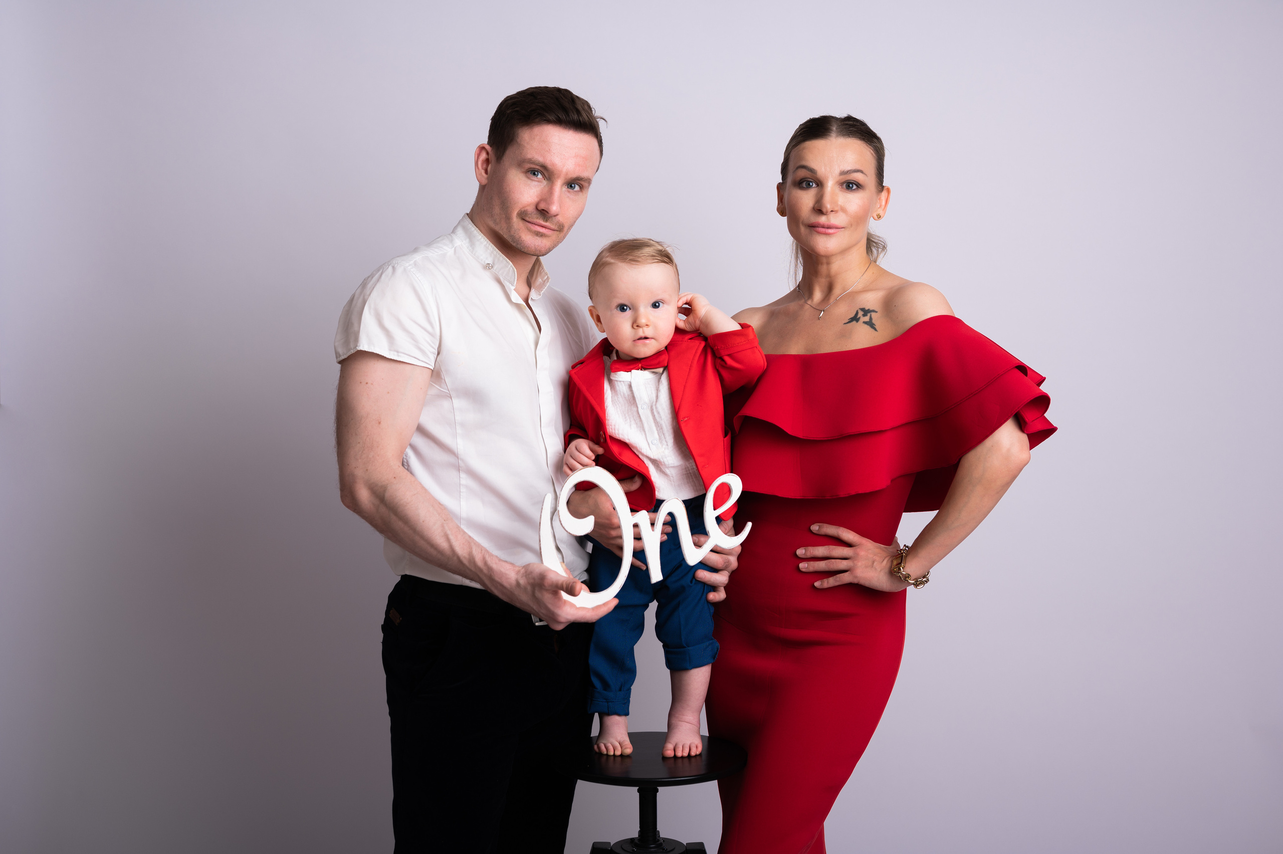 Семейные кадры. Фотосессия на годик в Москве. Фотограф годовасия