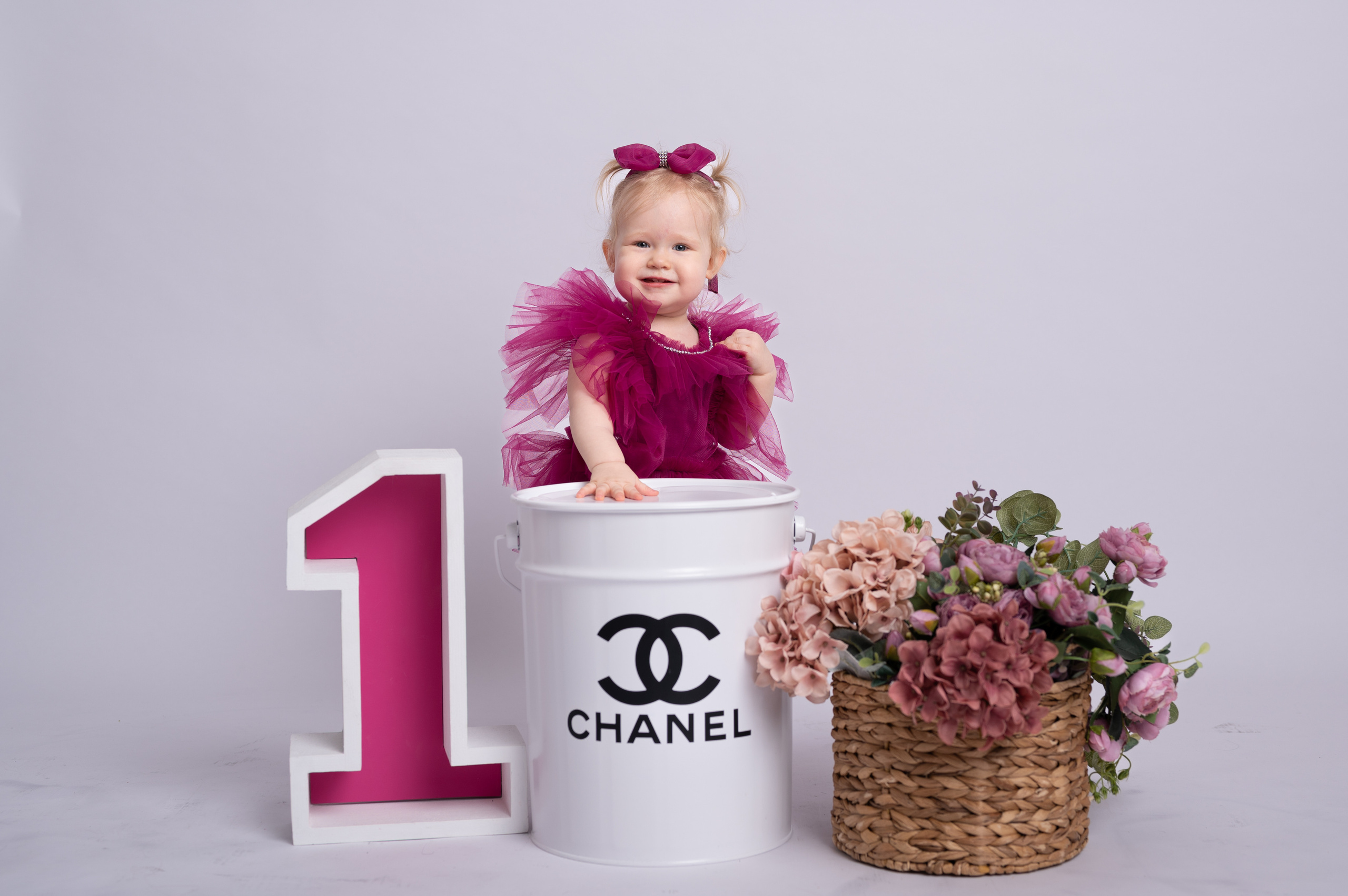 Фотосессия на годик для девочки. Фотосессия на годик в Москве. Фотограф годовасия