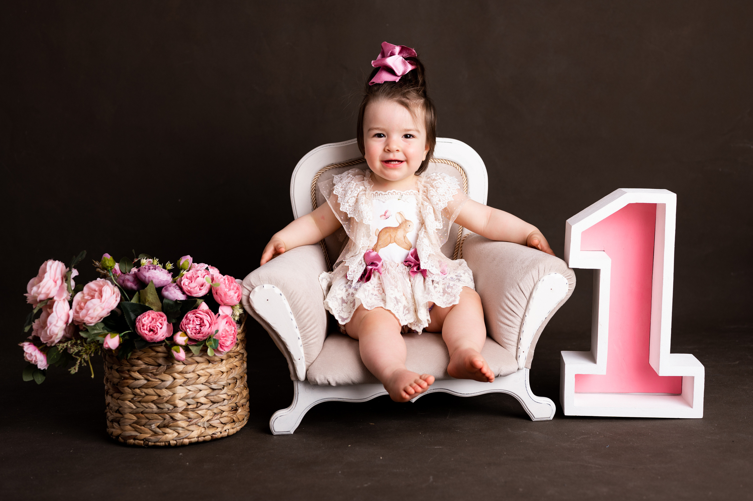 Фотосессия на годик для девочки. Фотосессия на годик в Москве. Фотограф годовасия