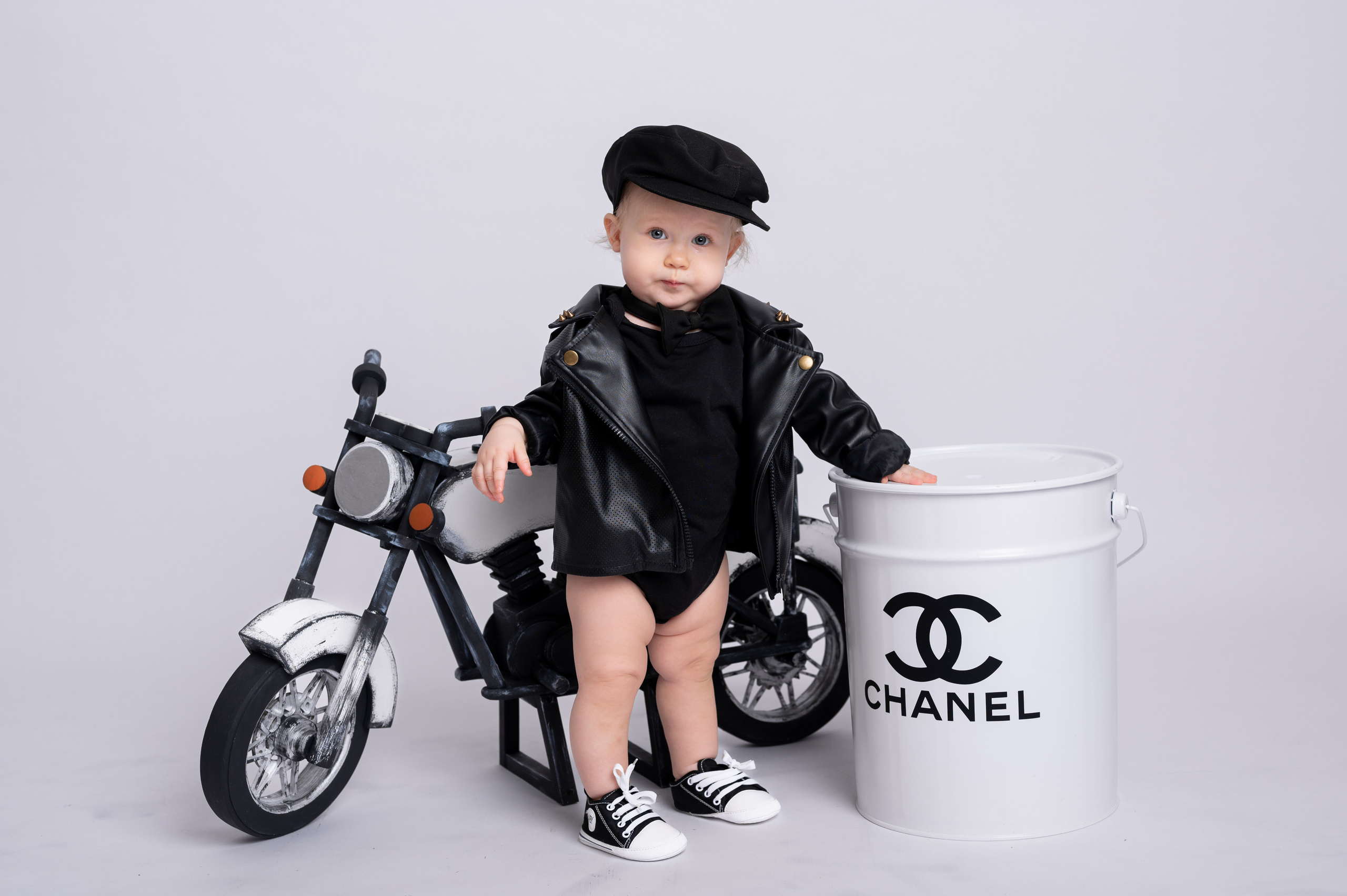 Фотосессия на годик для девочки. Фотосессия на годик в Москве. Фотограф годовасия