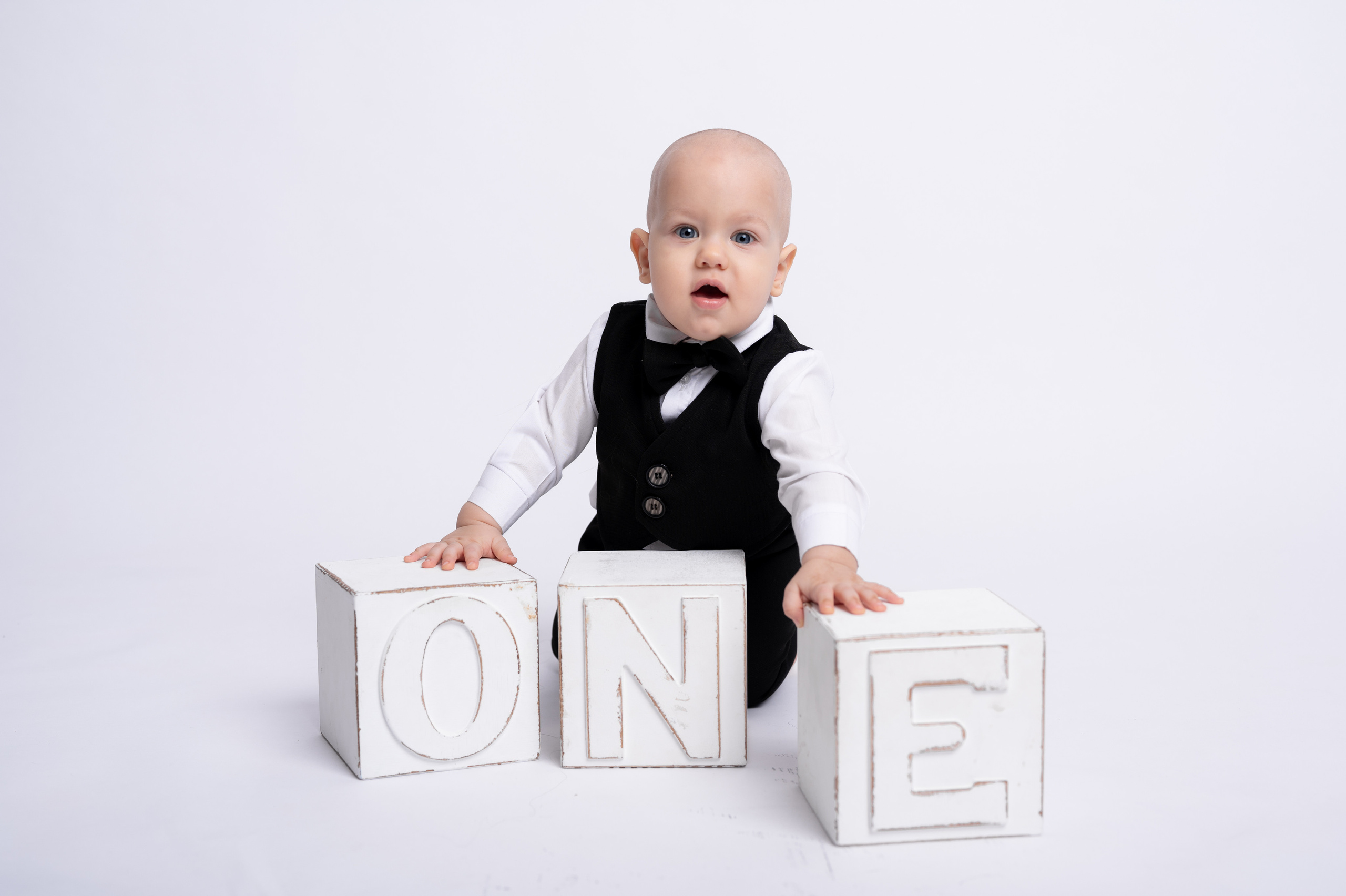 Фотосессия на годик для мальчика. Фотосессия на годик в Москве. Фотограф годовасия