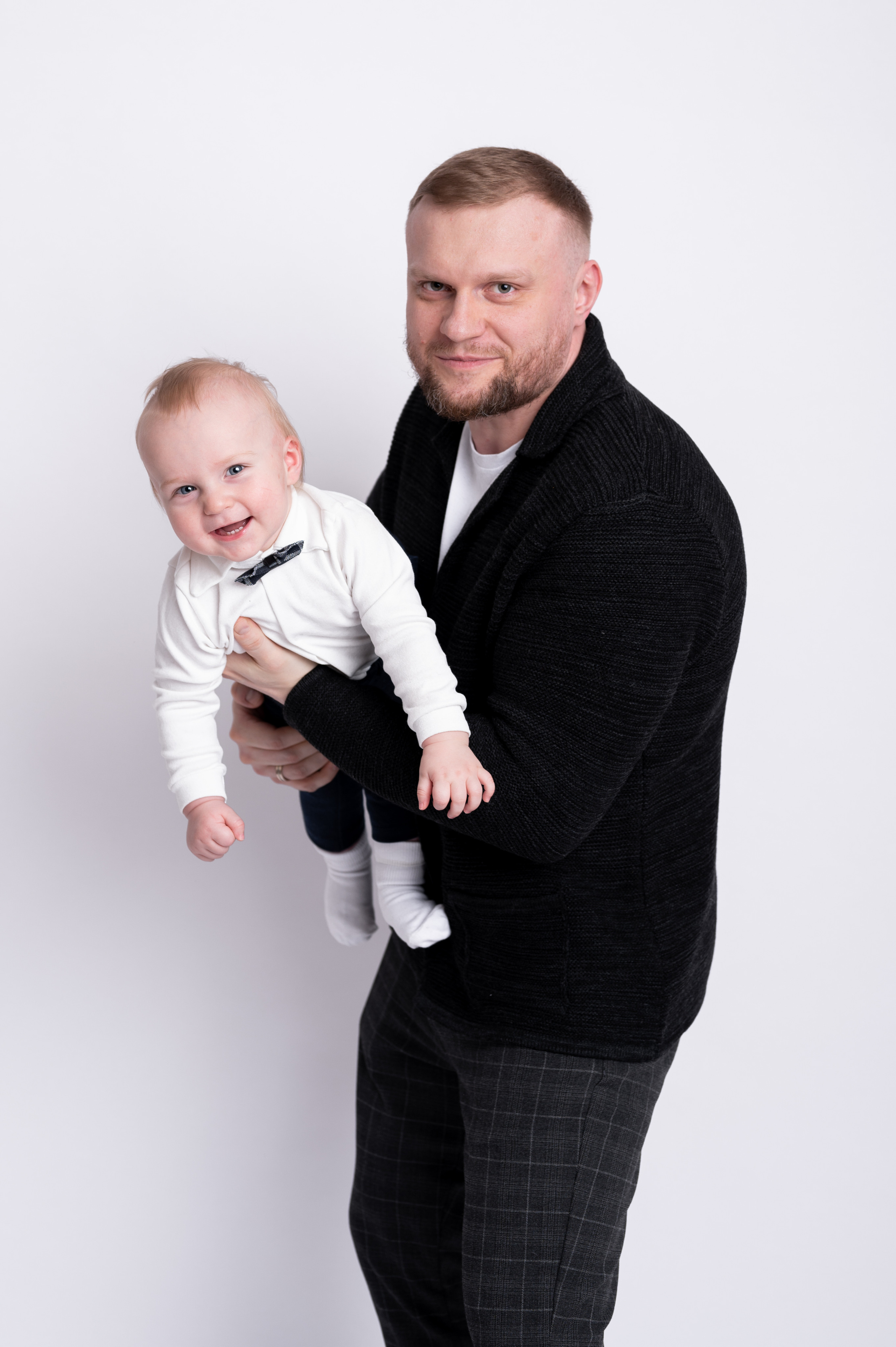 Семейные кадры. Фотосессия на годик в Москве. Фотограф годовасия