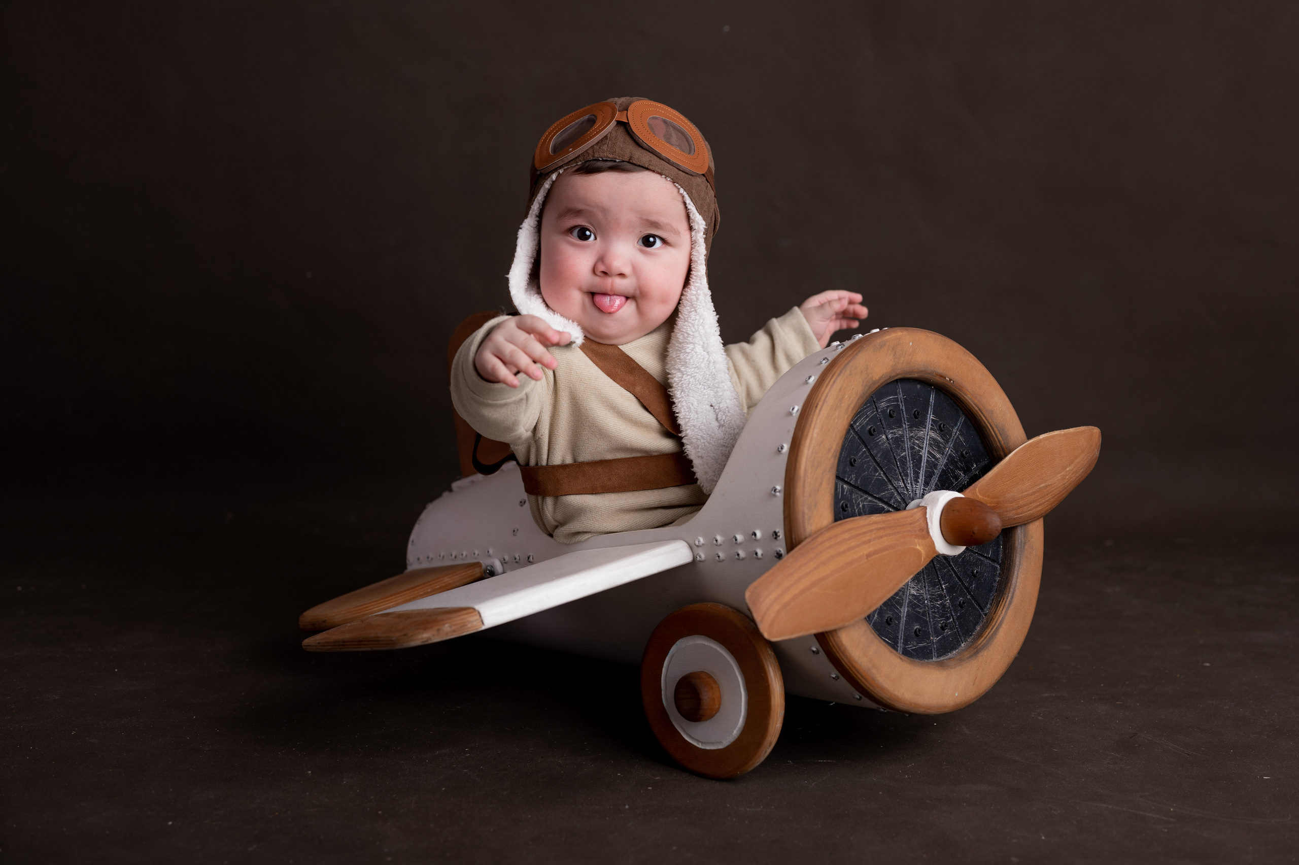 Фотосессия на годик для мальчика. Фотосессия на годик в Москве. Фотограф годовасия