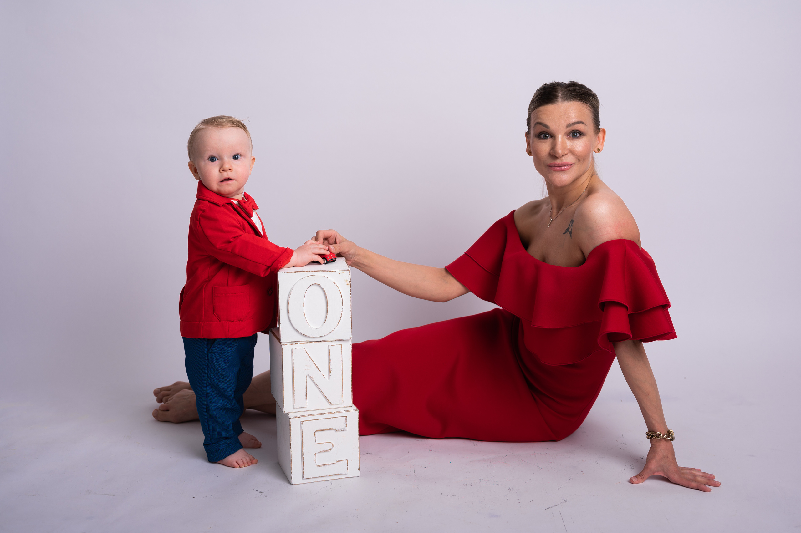 Семейные кадры. Фотосессия на годик в Москве. Фотограф годовасия